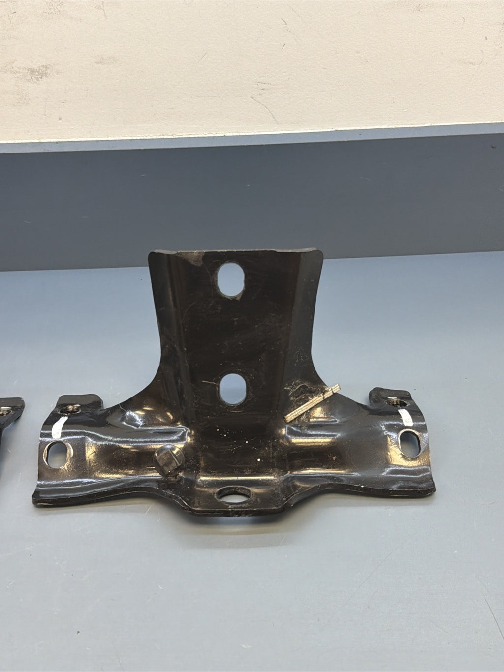 BMW E53 X5 00-06 OEM Tow Hitch Bracket 2 PIECES
