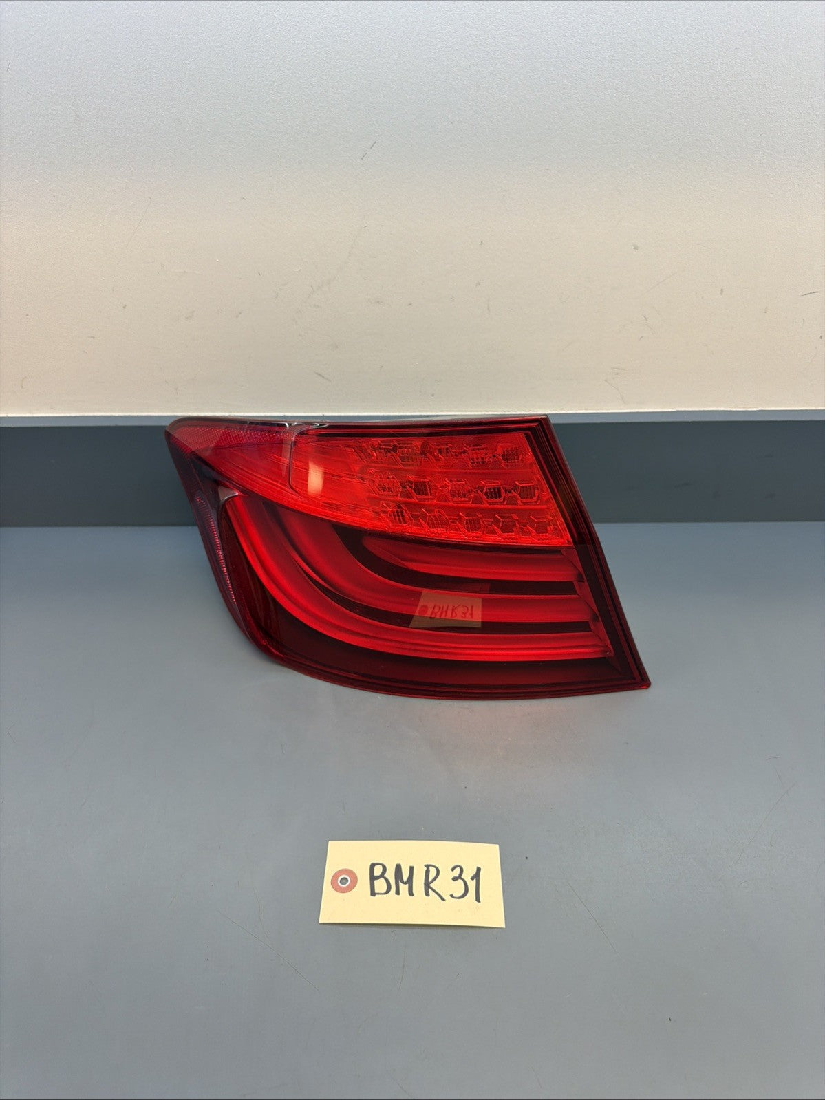 2011-2013 BMW F10 528i 535i 550i M5 TAIL LIGHT BRAKE DRIVER LEFT OEM 173462-01