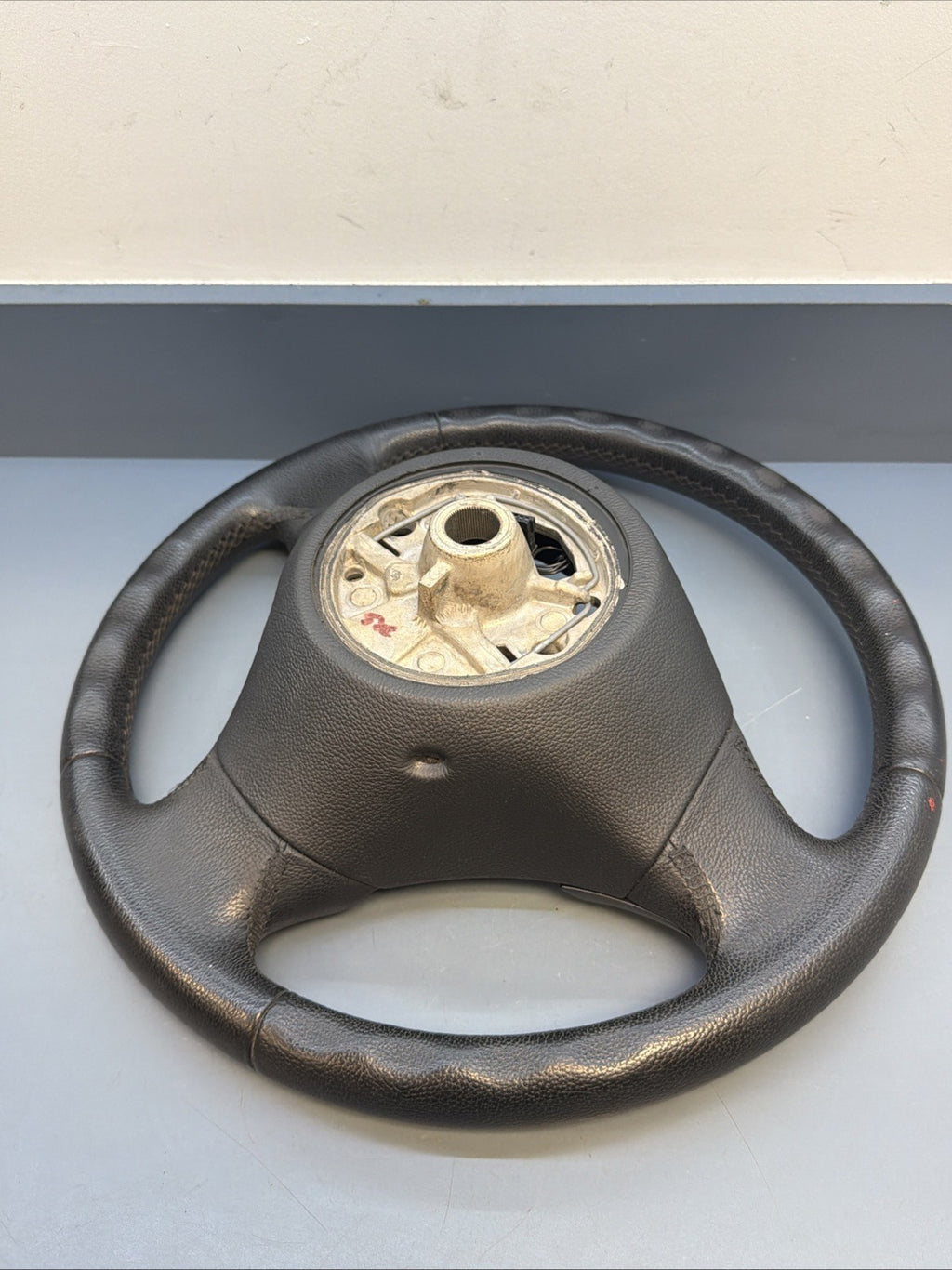 BMW 2006-2012 E90 E9X 3 SERIES BLACK LEATHER STEERING WHEEL OEM 3375E901