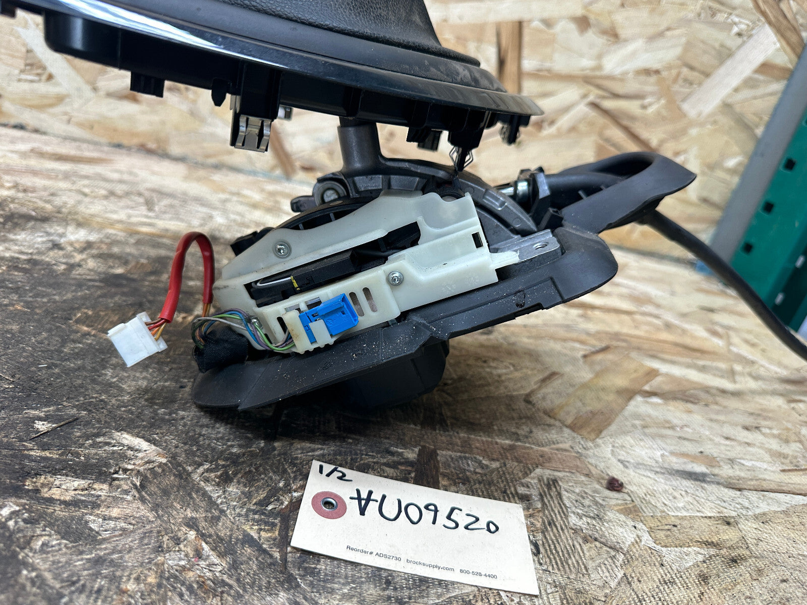 BMW 10-13 E81 E87 E88 E82 1 SERIES AUTOMATIC GEAR SHIFTER/SELECTOR OEM 7603622