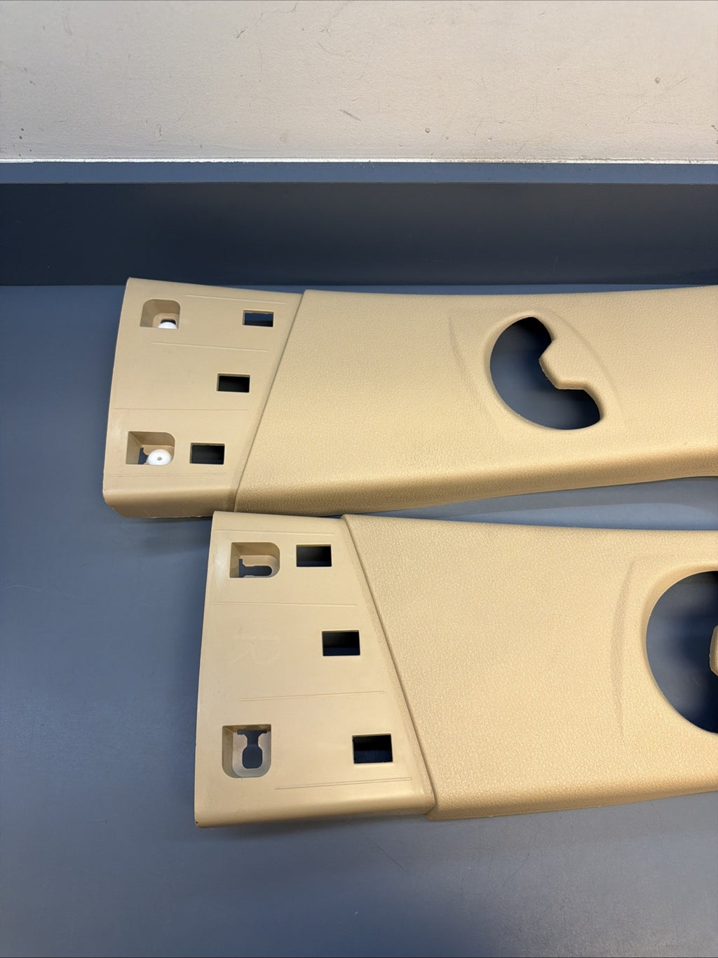 BMW X1 E84 Trim B Pillar Cover Upper Trim 2990775 2990776 SET OF 2 BEIGE