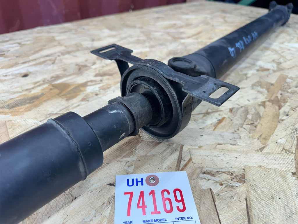 OEM BMW REAR DRIVESHAFT FITS AUTOMATIC 90-99 E36 323 325 328 1227612