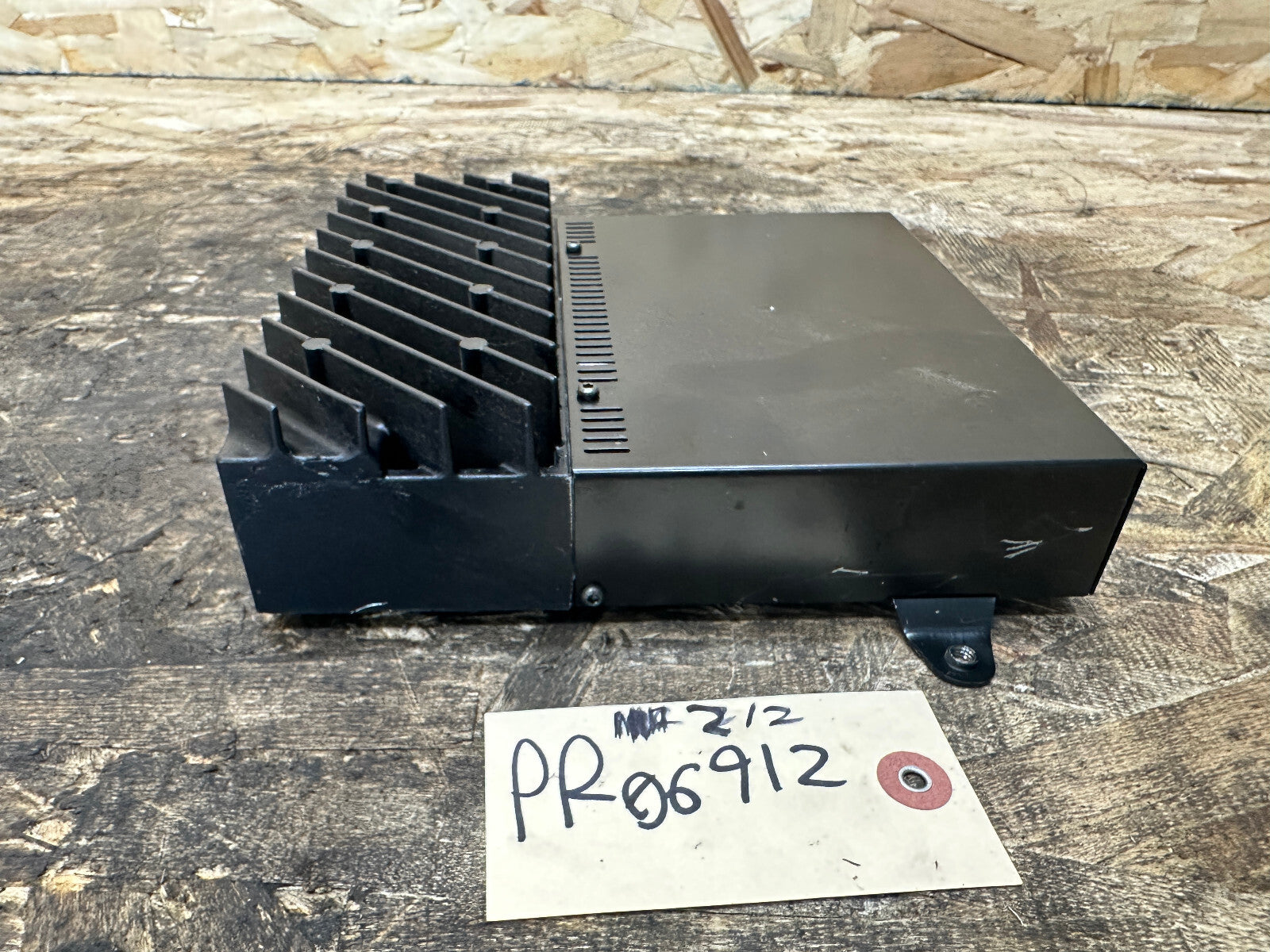 BMW 99-06 E46 3 SERIES LEAR STERIO RADIO AUDIO AMPLIFIER AMP OEM 8383871