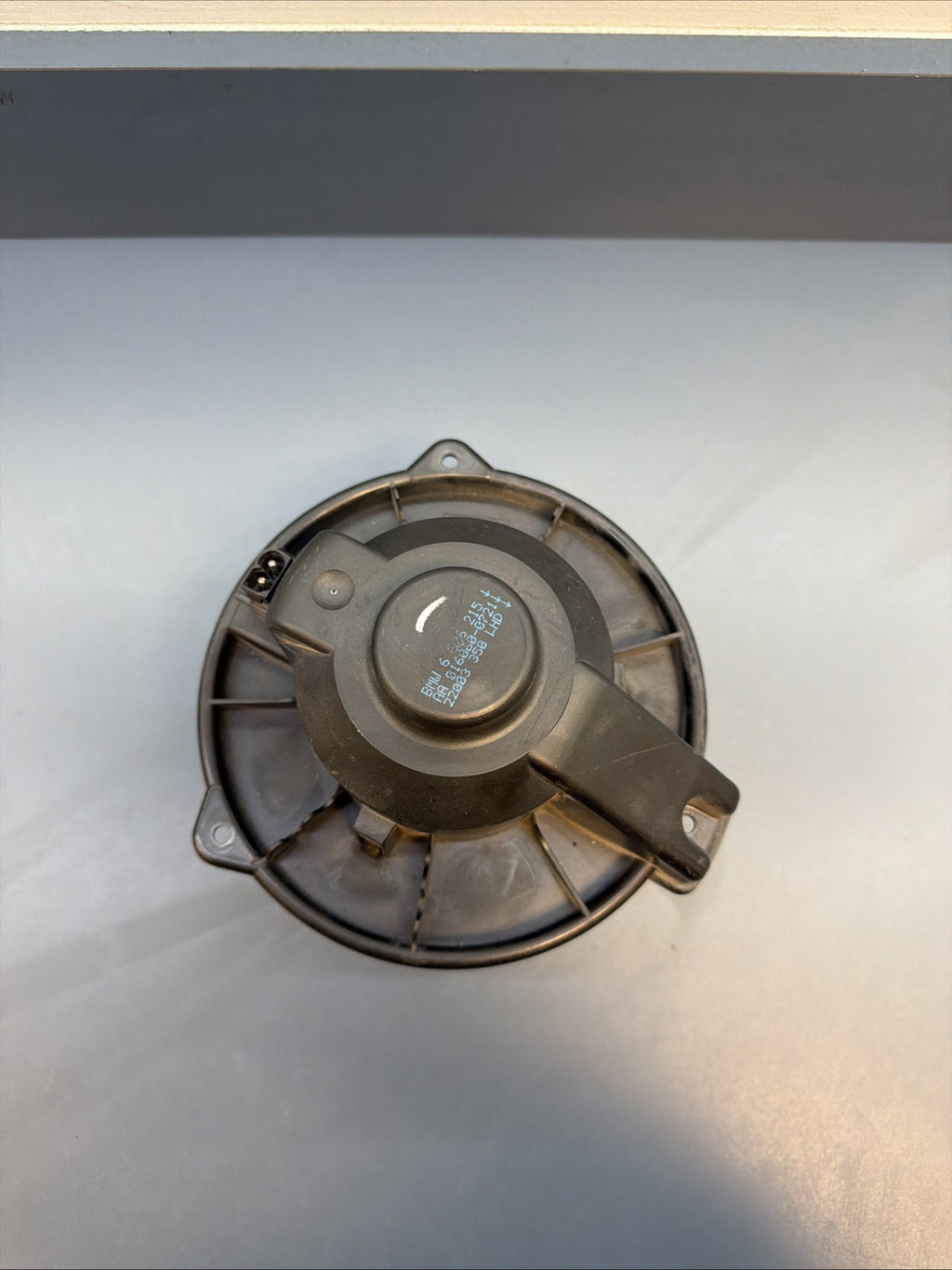 BMW Z4 Series E85 E86 Heater Fan Blower Unit Motor Fan 6926239