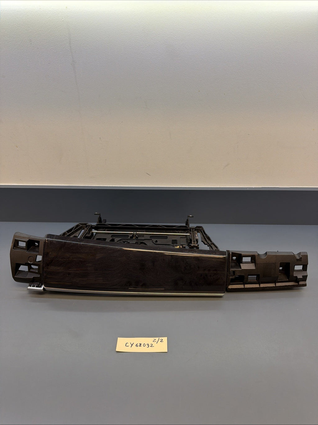 09-15 BMW 740Li 750i Front Center Console Ash Tray Compartment 9182502 Oem