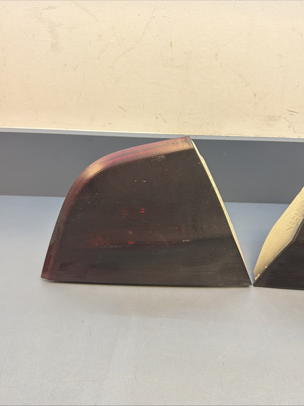 09-11 BMW E90 M3 335 328 Left And Right Inner Trunk Tail Light 7289427 7289428