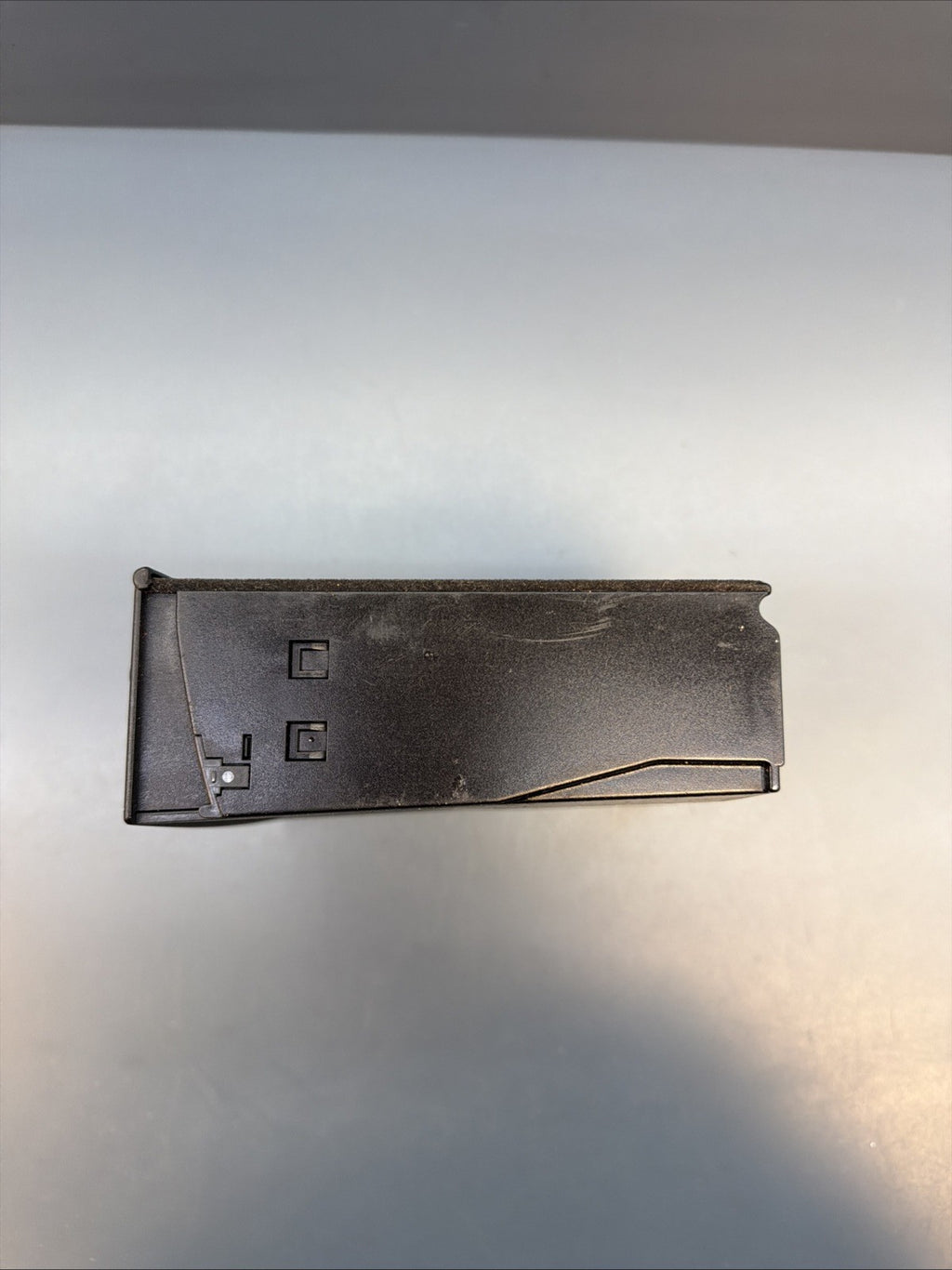 OEM 2002-2008 BMW 750Li Center Console CD Disc Holder Storage Box 7017806