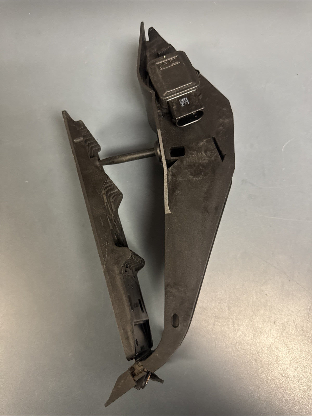 2004 - 2010 BMW 525i 528i 530i 535i THROTTLE ACCELERATOR GAS PEDAL 6766930-02OEM