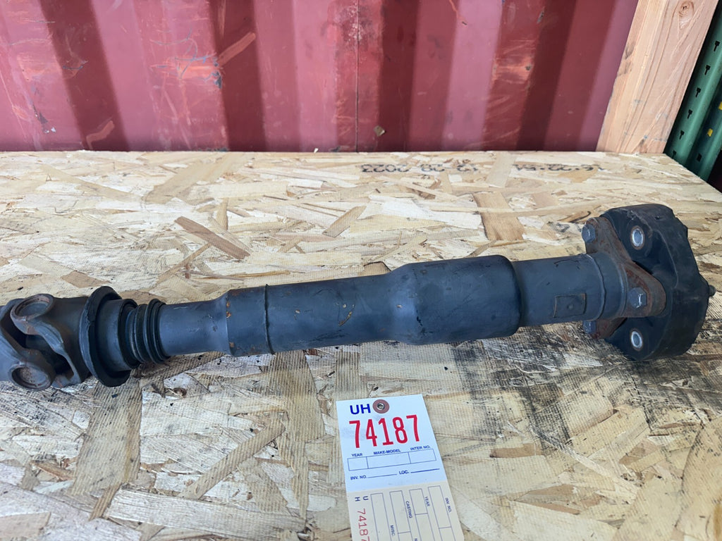OEM BMW REAR DRIVESHAFT FITS AUTOMATIC 05-12 E90 E91 335xi 7565349