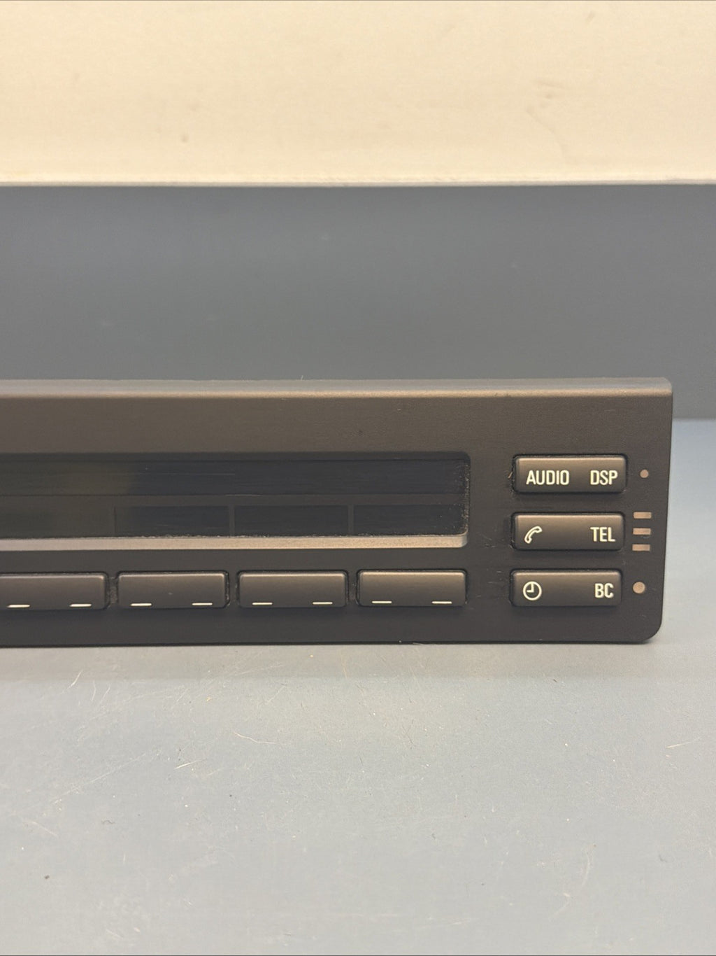 BMW E39 OEM STEREO RADIO MID INFO DISPLAY Head UNIT 65828360742