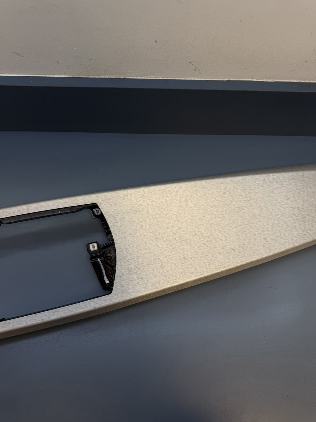 2003-2008 BMW Z4 E85 E86 Right Passenger Side Center Dash Trim Panel 7043968 OEM