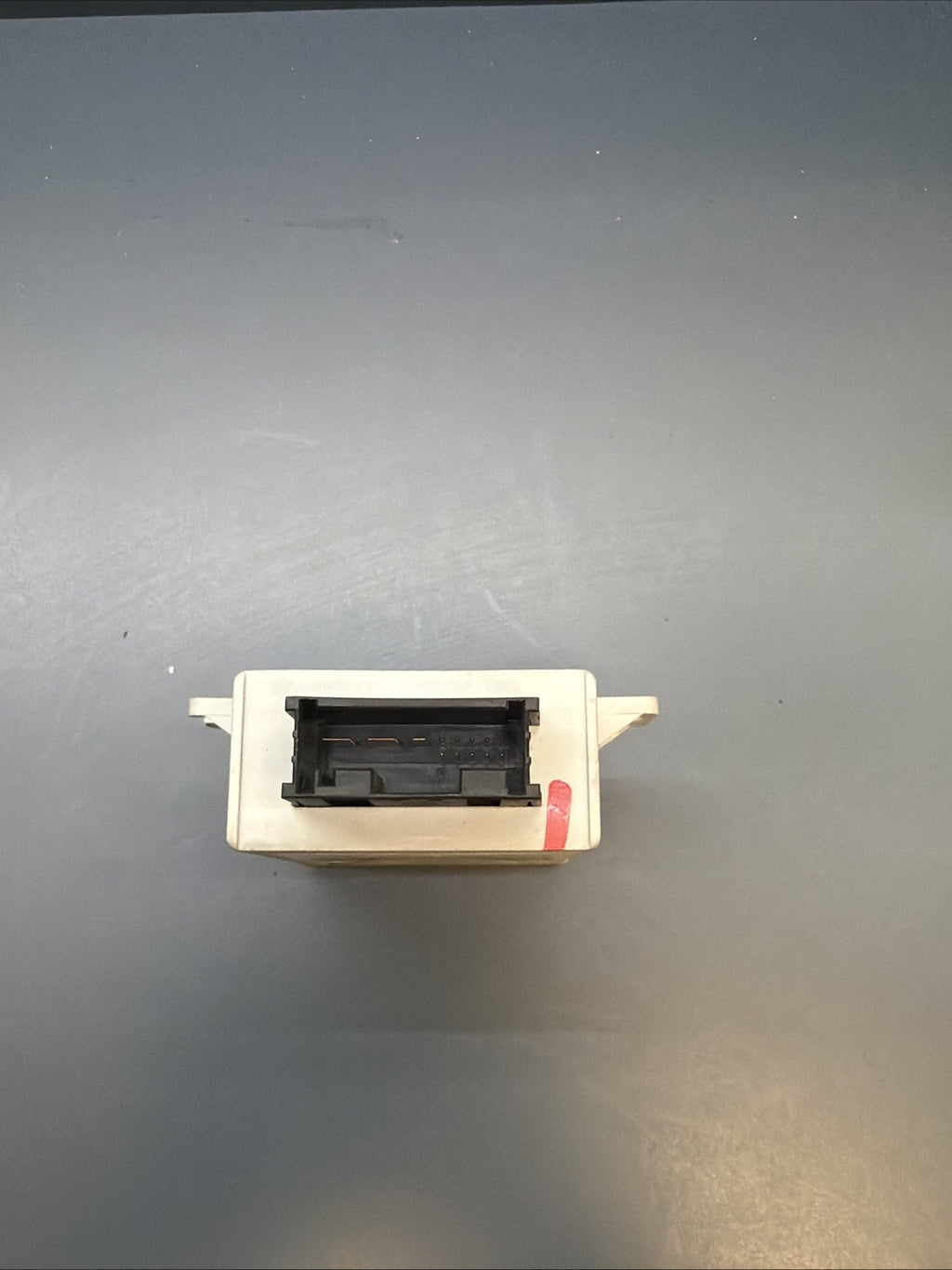 BMW X3 2004 E83 3.0L THEFT LOCKING CONTROL MODULE OEM 6937791