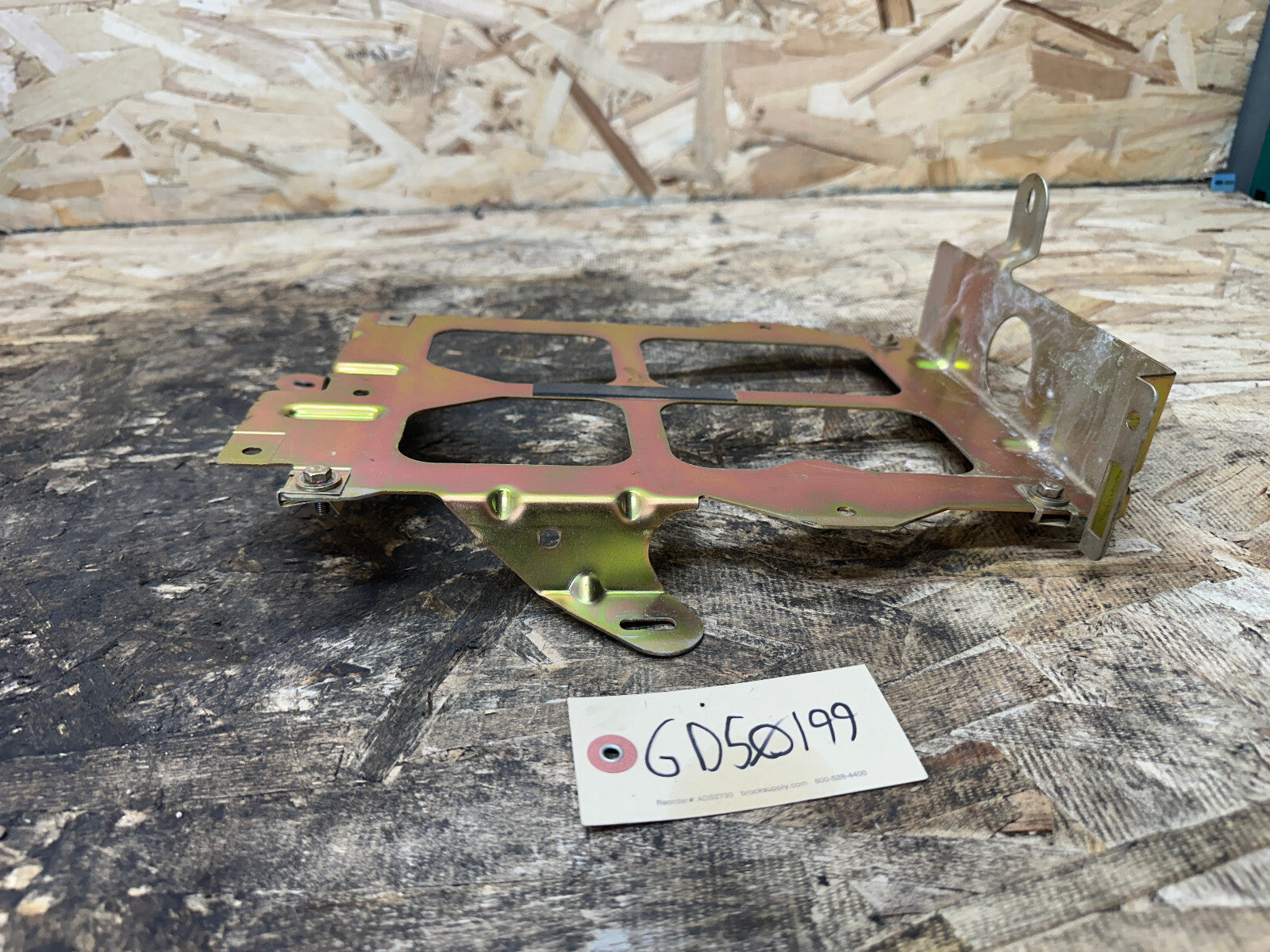 BMW 95-03 E39 5 SERIES AMPLIFIER TRUNK MOUNTING BRACKET OEM 8360774