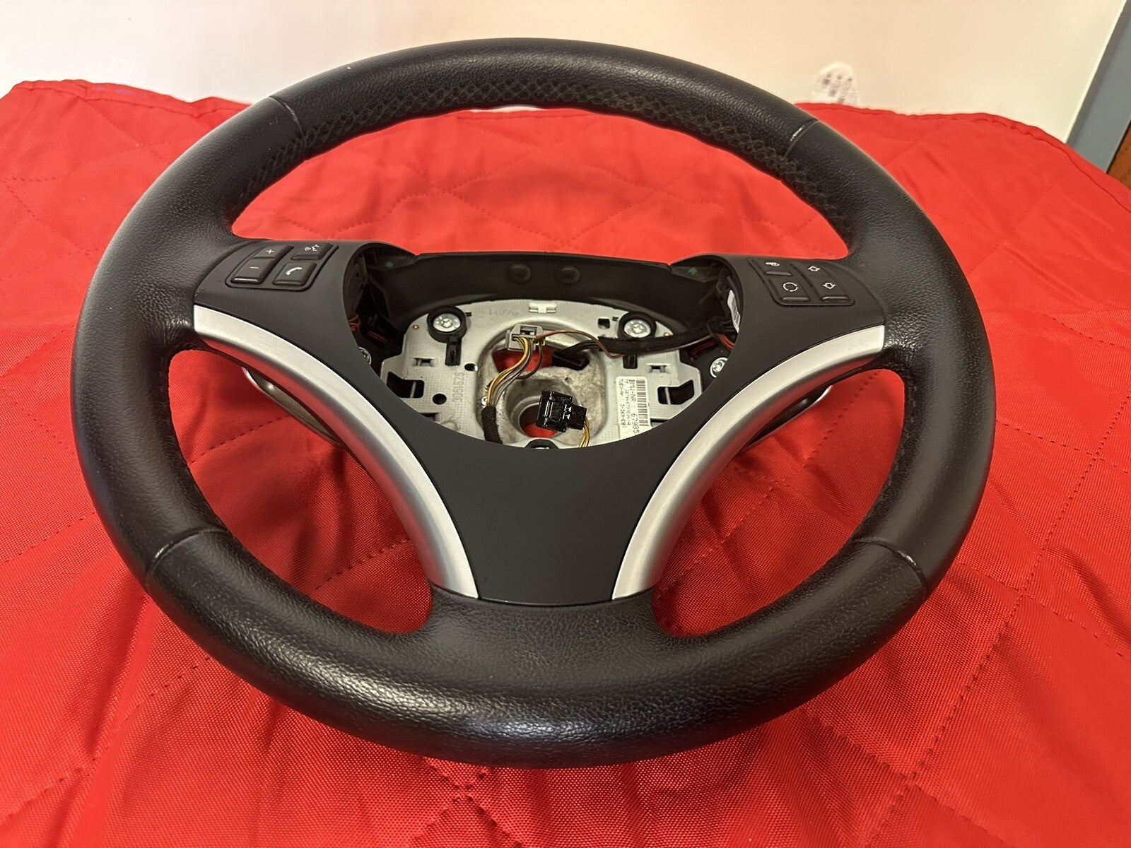 OEM BMW SPORT STEERING WHEEL BLACK LEATHER W/SHIFTERS E90 E92 E93 E82 6795857