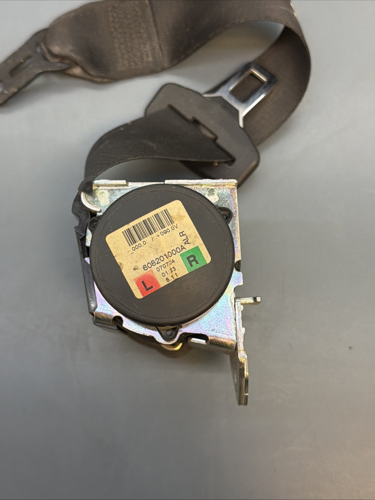 OEM REAR RIGHT SEAT BELT RETRACTOR 2008 2009 2010-2013 BMW 328i 330i 608201000A