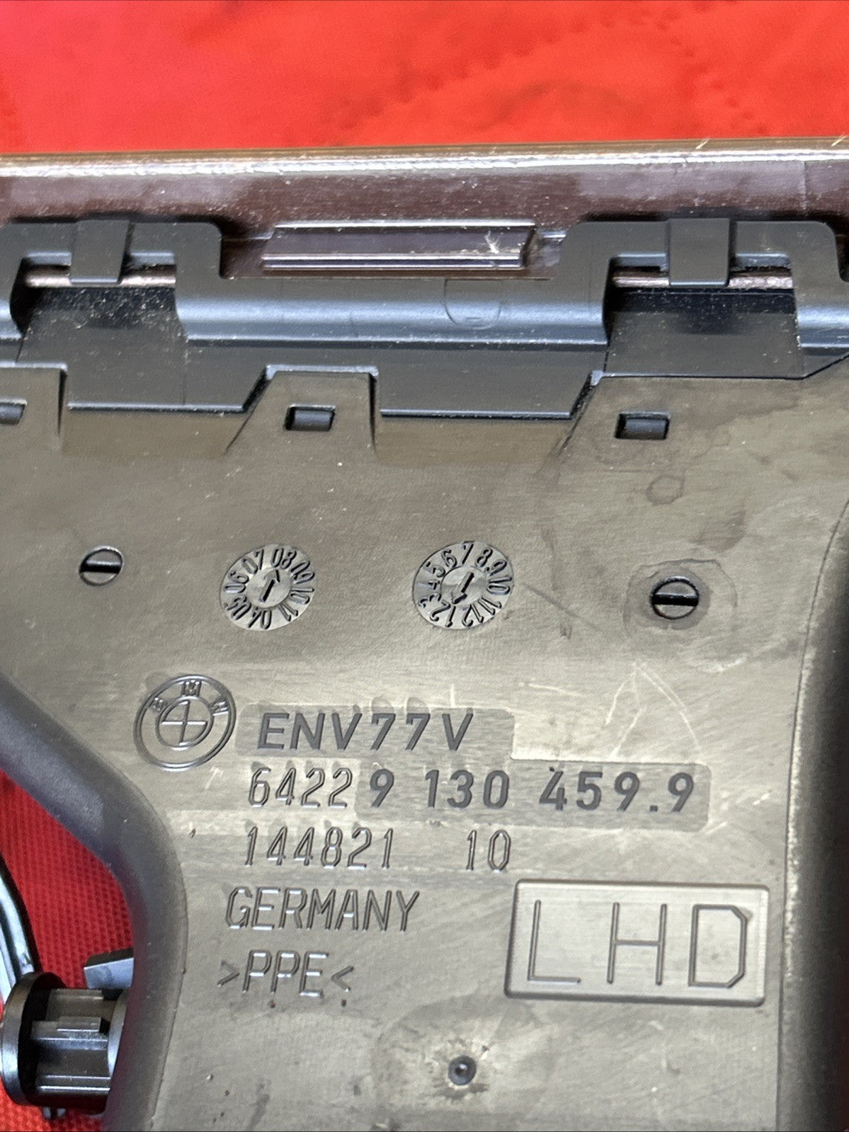 06-13 OEM BMW E90 E92 E93 335 328 M3 Left Driver Side Dashboard Air Vent 9130459