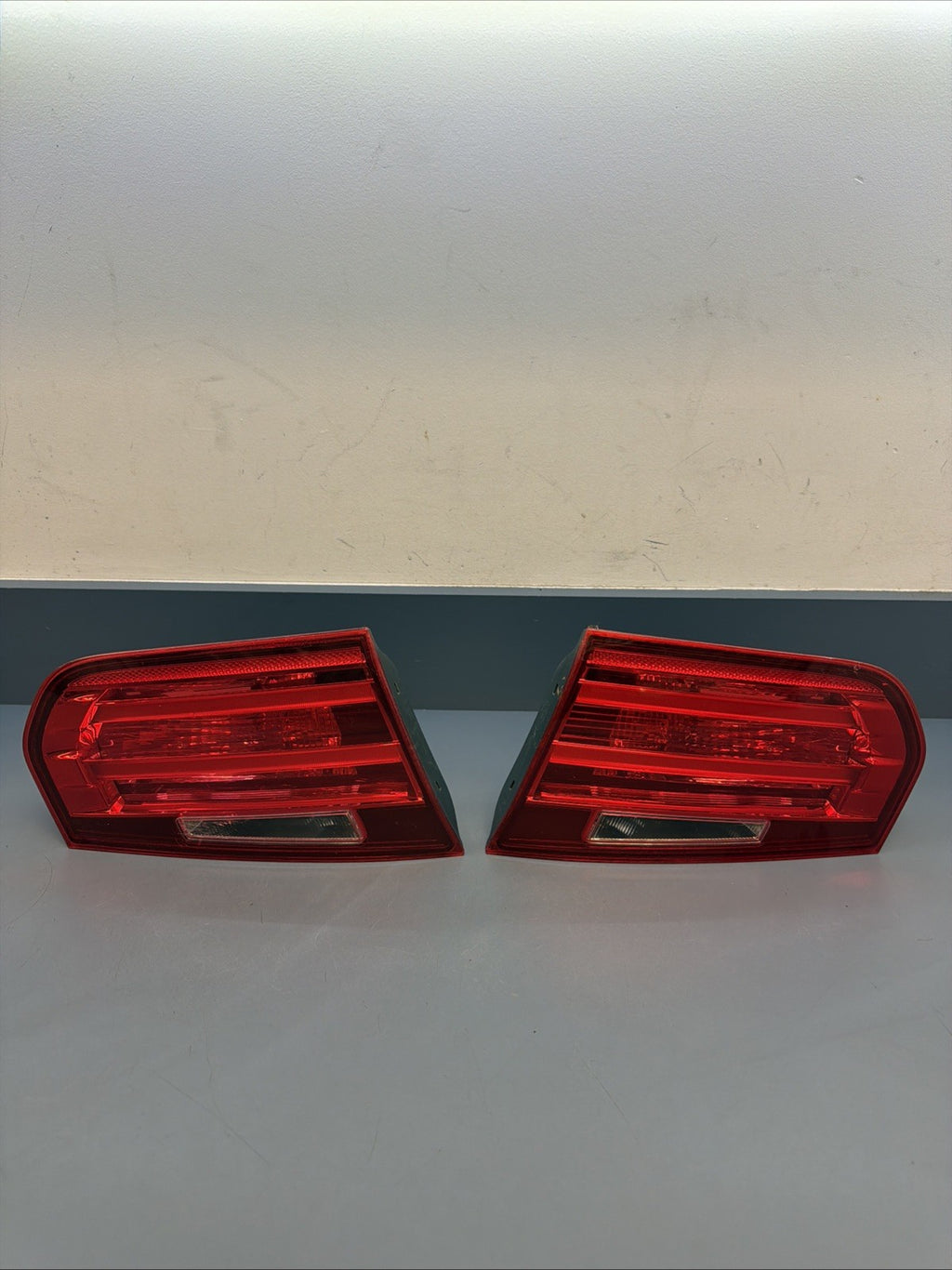 12-15 BMW 3 SERIES F30 F31 REAR Left And Right TRUNK TAIL LIGHT 7371111 7371112