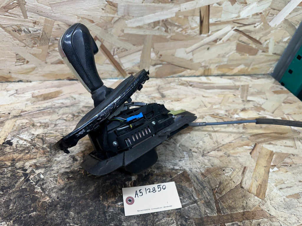 BMW 06-13 E90 AUTOMATIC TRANSMISSION GEAR SHIFTER/SELECTOR BLACK OEM 756365802