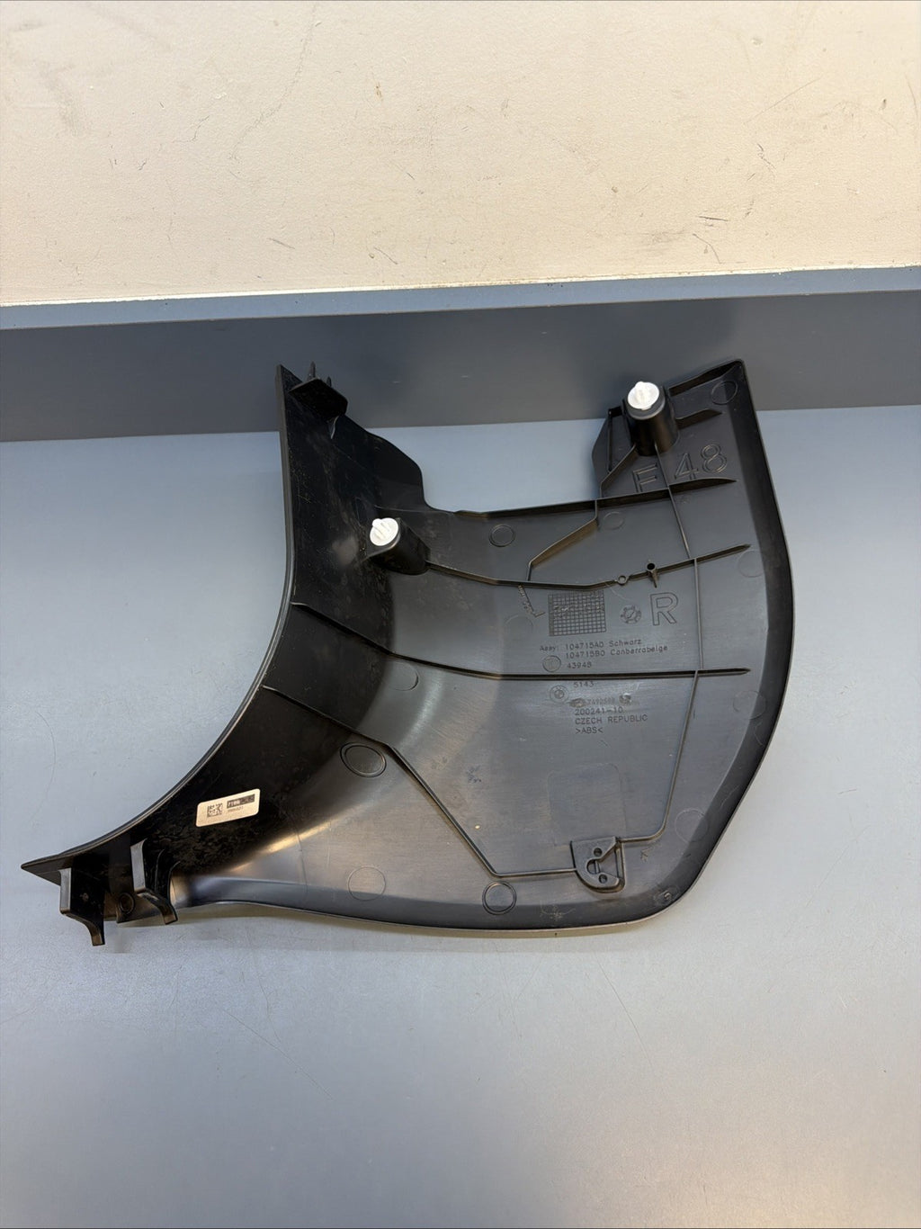 2018-2022 BMW X2 F39 OEM Right Front Door Kick Panel Trim 7492598