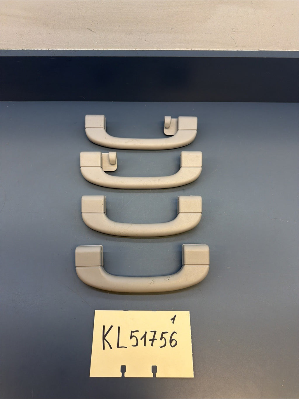 06-11 BMW E90 328I 335I INTERIOR ROOF GRAB HANDLE 7033659 OEM SET OF 4 GRAY