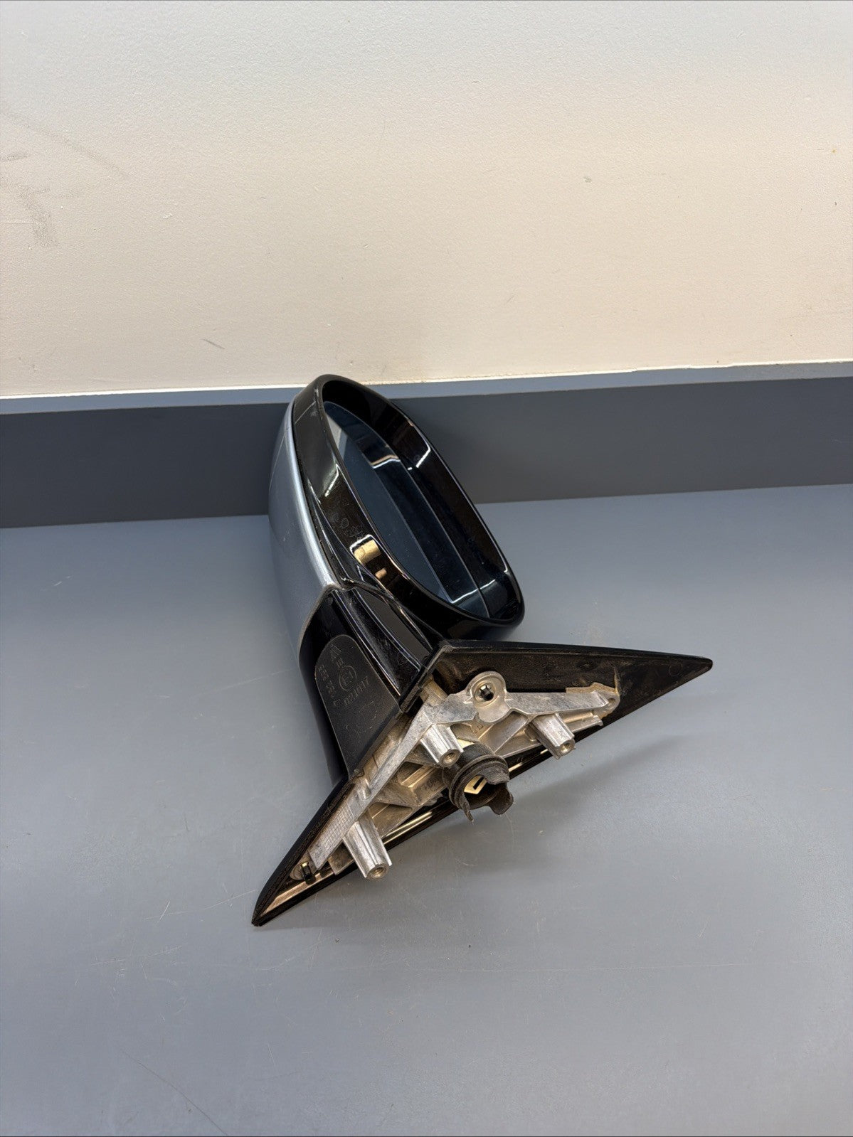09-11 OEM BMW E90 E91 Sedan LCI Driver Side Mirror Assembly Heated 7182695 *READ