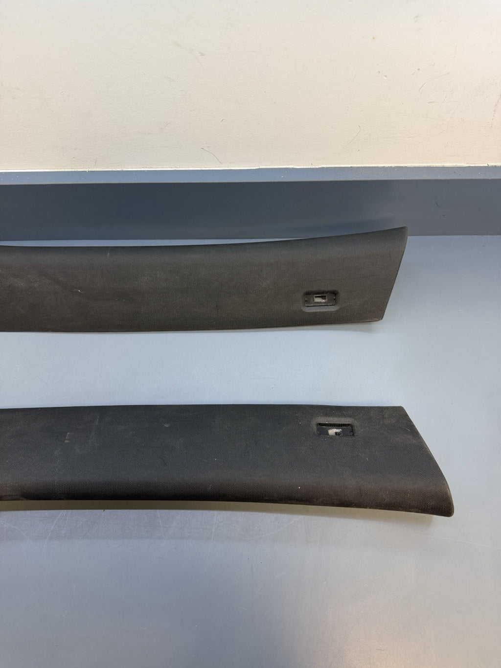 BMW X5 E70 FRONT LEFT AND RIGHT A PILLAR MOLDING TRIM COVER 7129750 7129750
