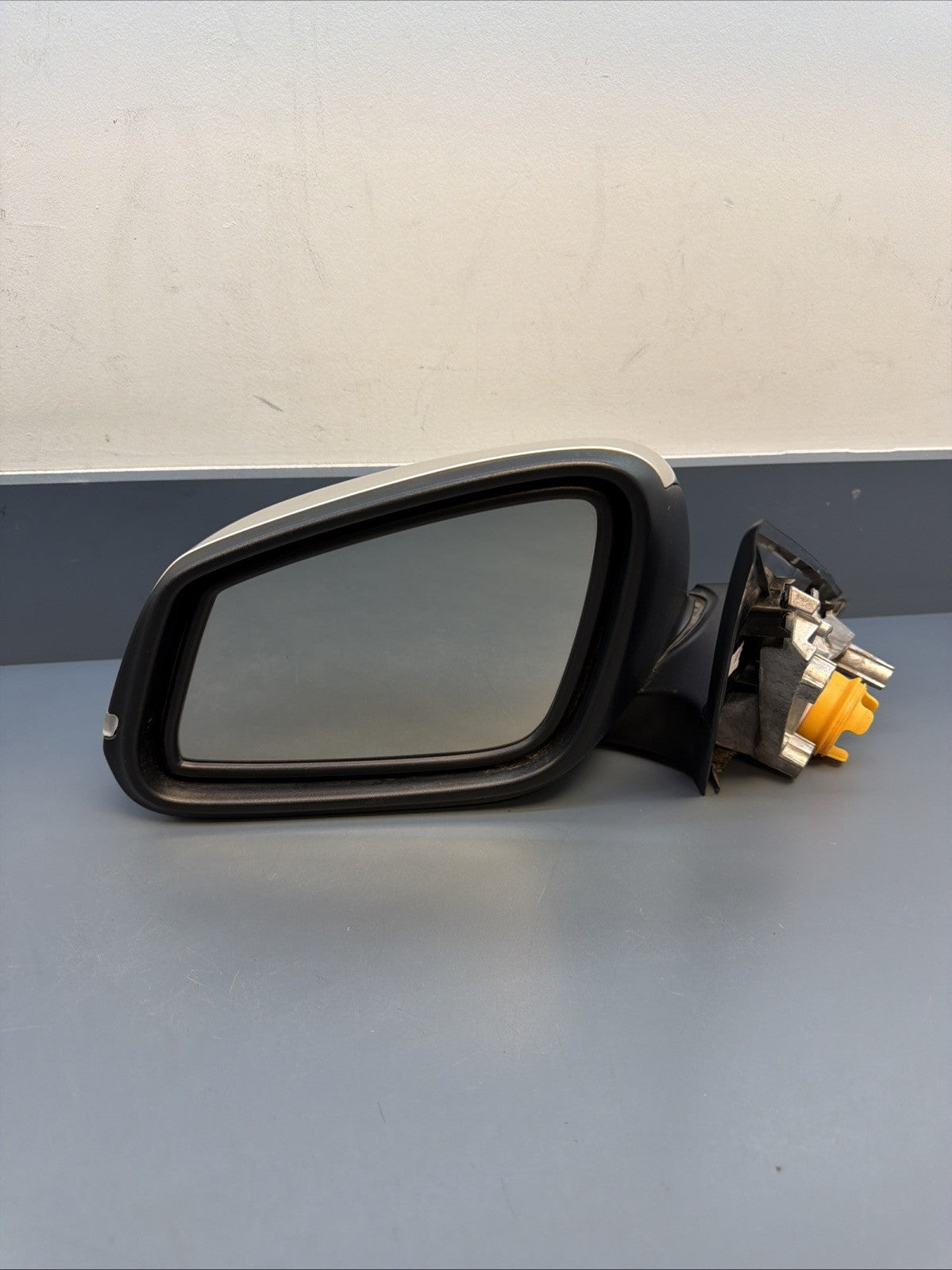 2012-2016 BMW 328i Driver Left Side Power F30 Door Mirror Grey E1021185 Oem
