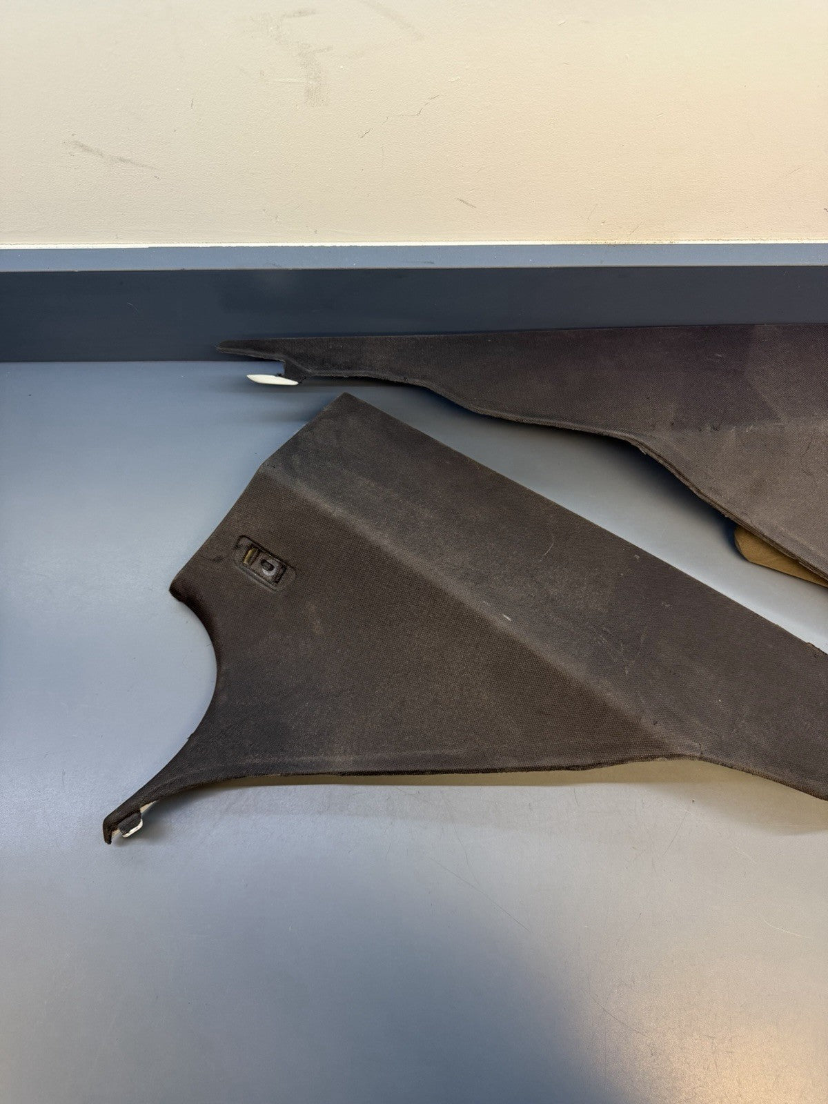 09-15 BMW 750Li F02 REAR RIGHT & LEFT C PILLAR TRIM COVER PANEL OEM 9114148/47