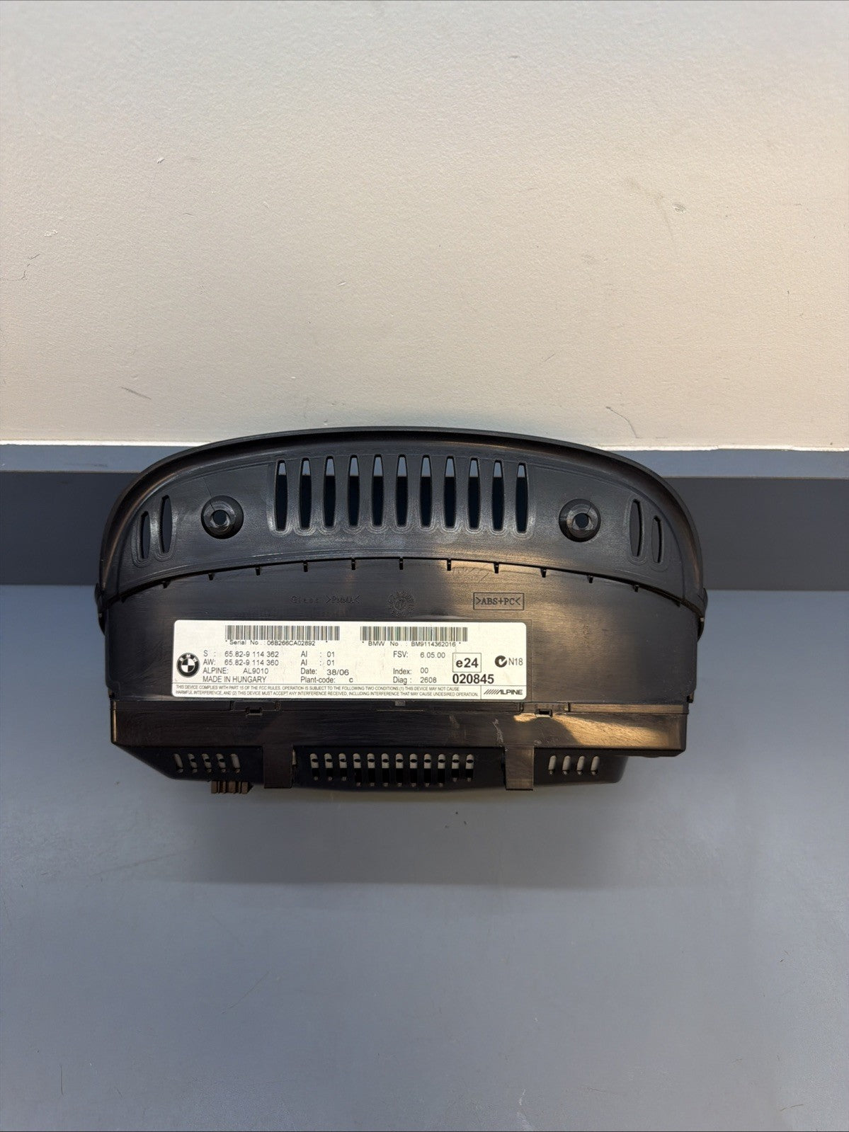 06-09 BMW E90 E91 E92 E93 328I Navigation Screen 8.8" Display Monitor 9114362
