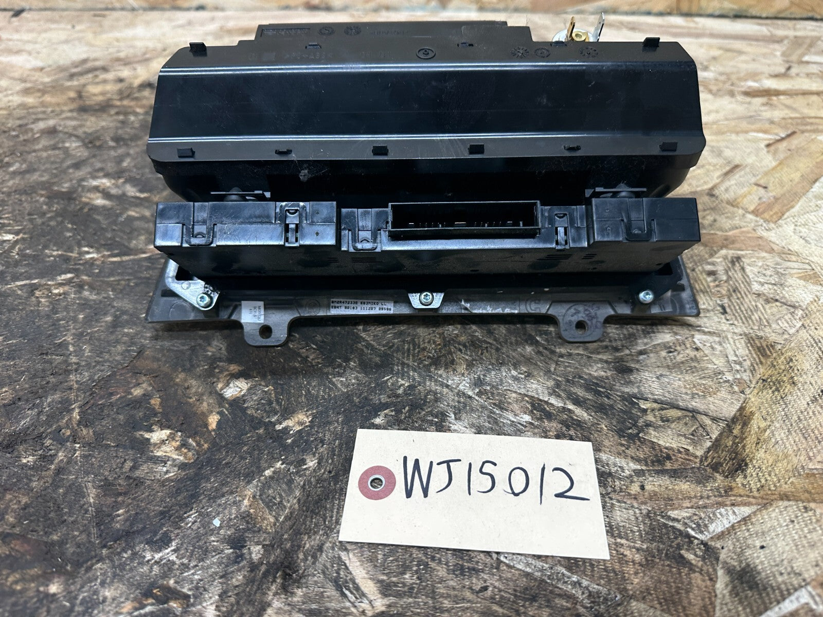 BMW 2003-2010 E83 X3 SHIFTER BEZEL TRIM ASH TRAY HEATED SEATS BLACK OEM 3411706