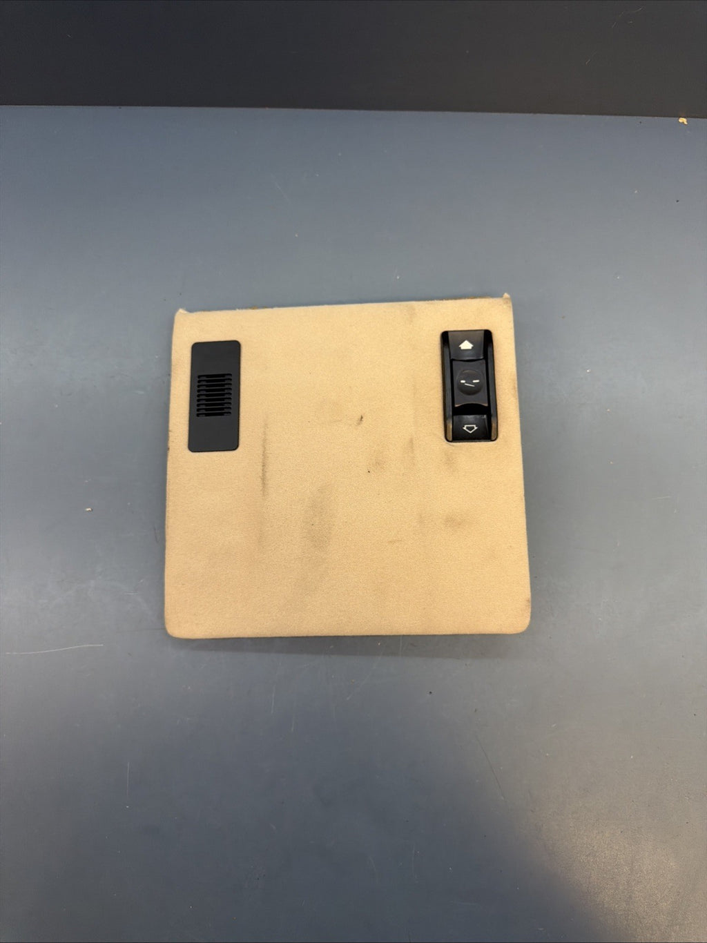 2001-2005 BMW 3-Series E46 Beige Sunroof Motor Cover w/ Switch OEM 51448222350