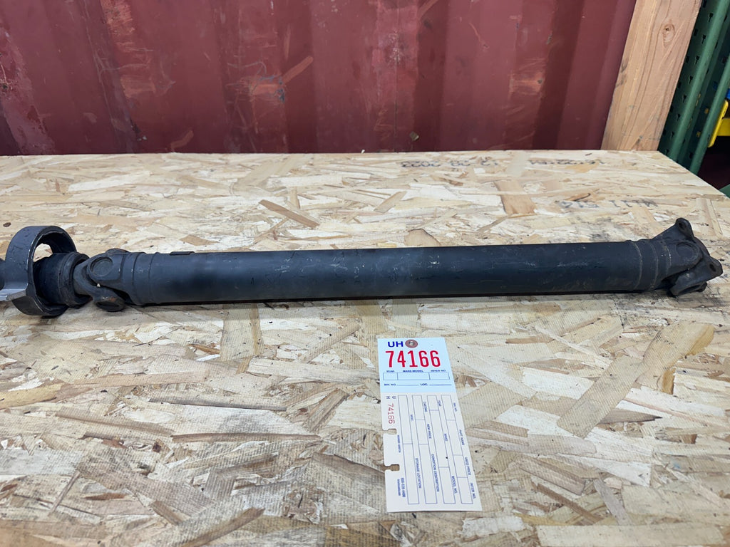 OEM BMW REAR DRIVESHAFT FITS AUTOMATIC 06-13 E90 E91 E92 E93 325 328 7551199