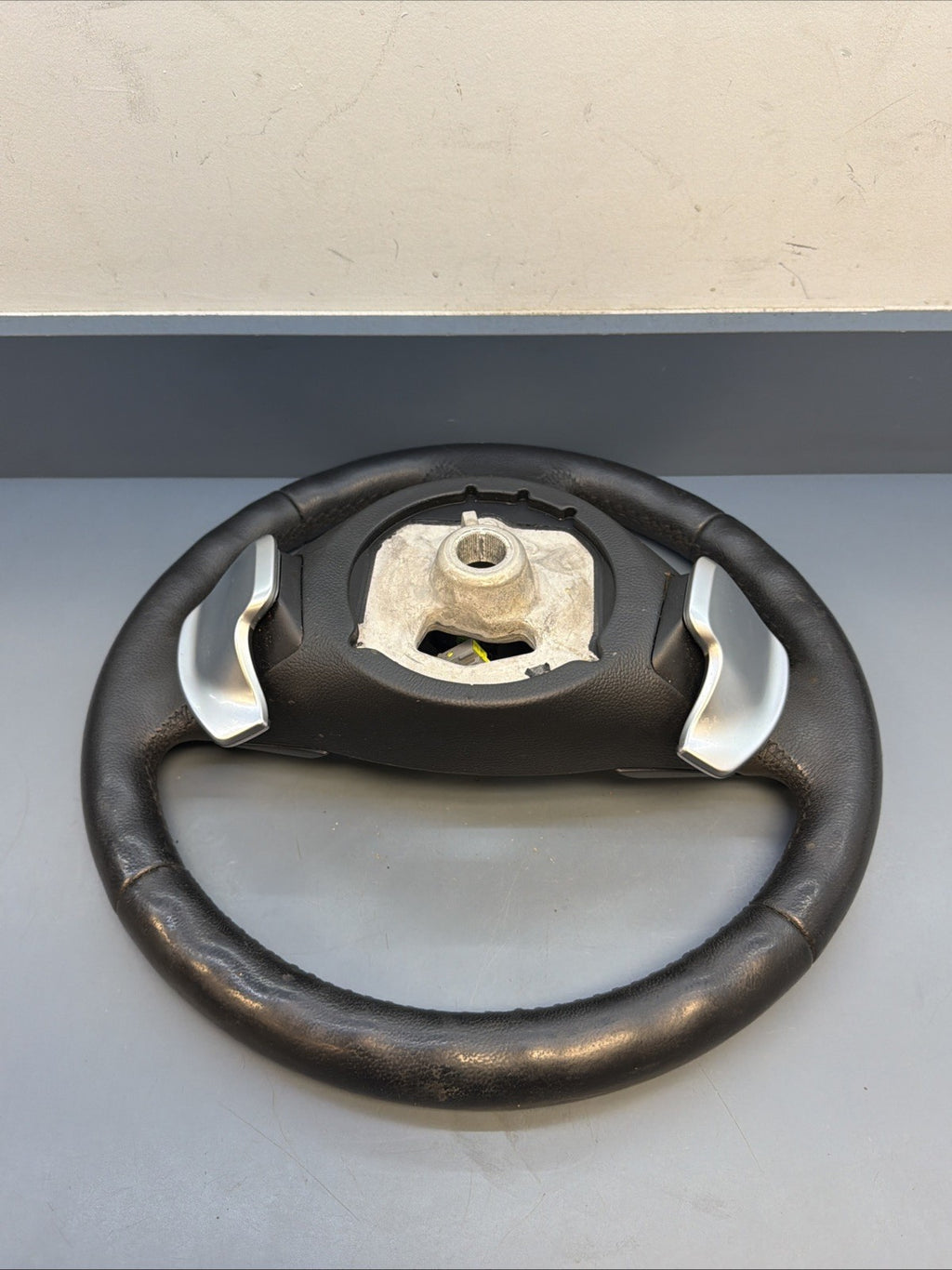 06-11 BMW E90 3 SERIES BLACK LEATHER SPORT STEERING WHEEL W PADDLES 6795858