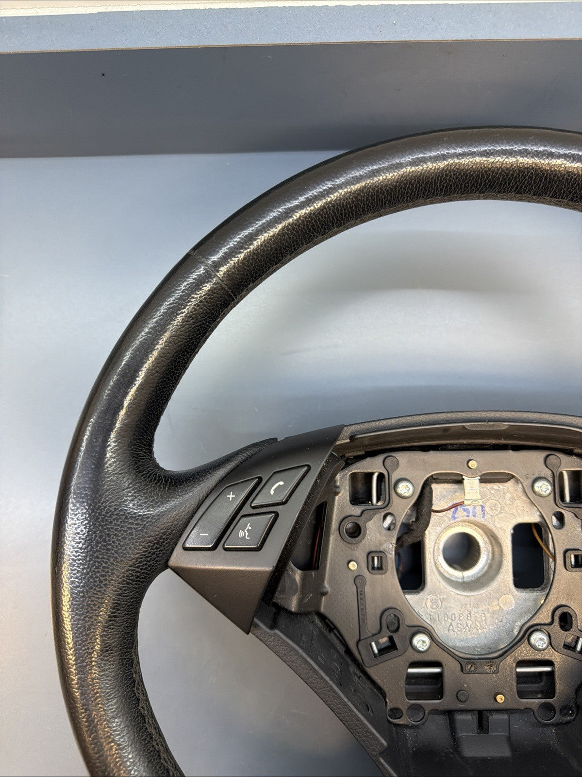 BMW 2004-2010 E60 3 SPOKE BLACK LEATHER STEERING WHEEL OEM 6079000
