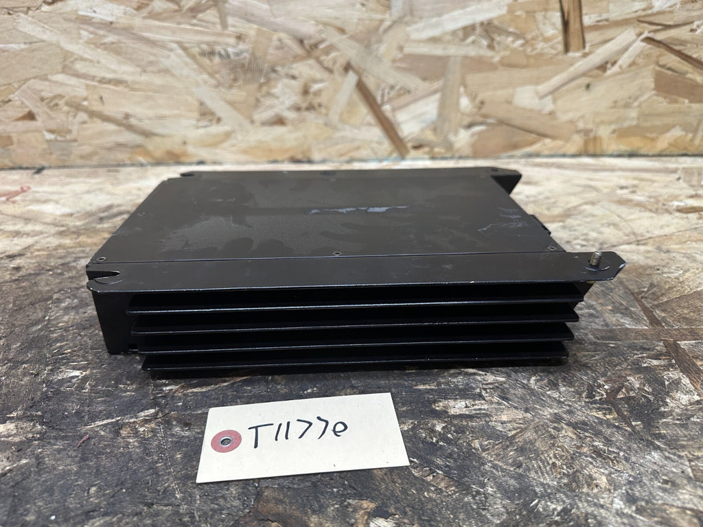 BMW 1997-2003 E39 5 SERIES HiFi RADIO AUDIO AMPLIFIER OEM 6901881