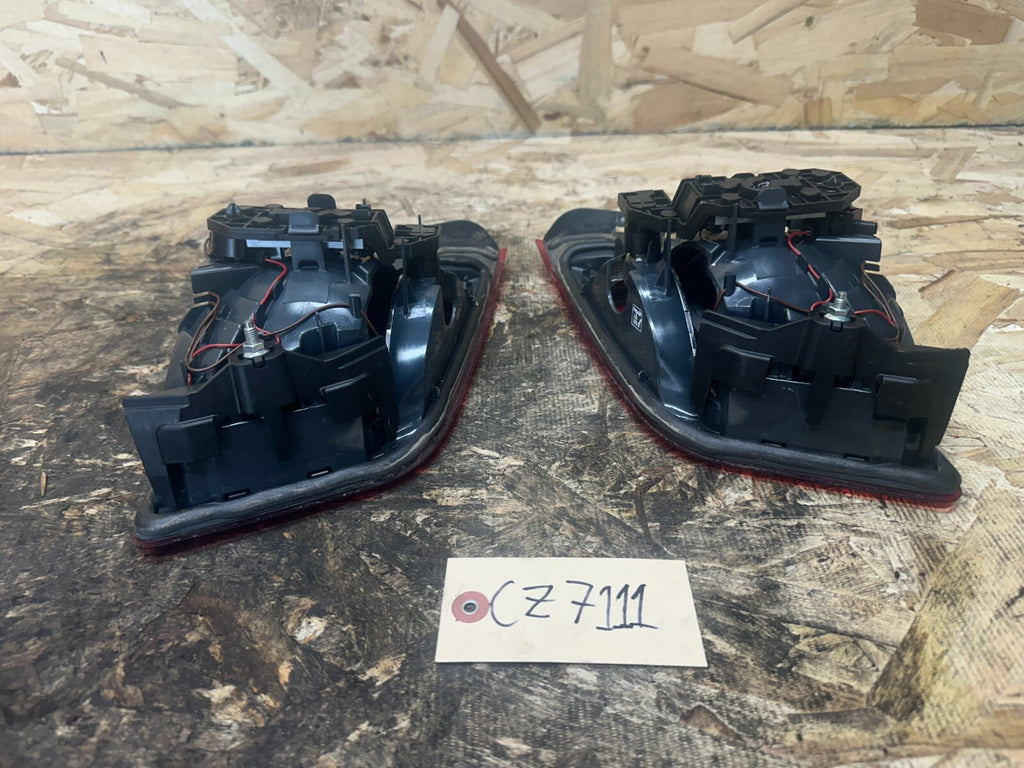 BMW 2010-2013 F10 5 SERIES REAR INNER TRUNK TAIL LIGHT SET 2 PC OEM 7203226+5