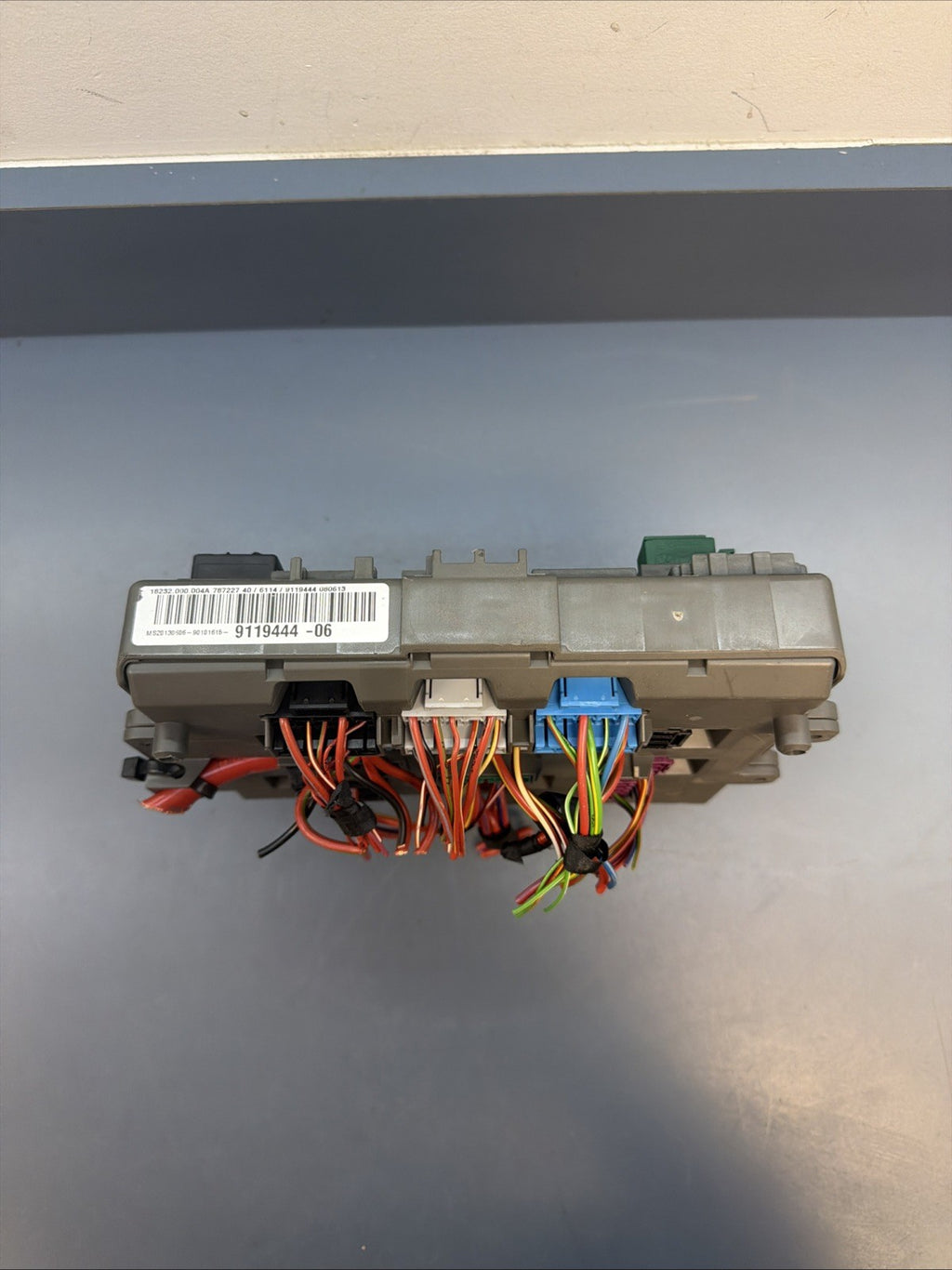 BMW 1 3 X1 Series E90 E91 E84 E87 Fuse Box Front Power Distribution 9119444