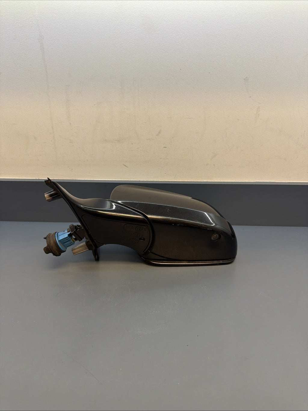 2011-2013 BMW F10 535i 528i 550i LH DRIVER SIDE VIEW MIRROR CAMERA BLACK F015340