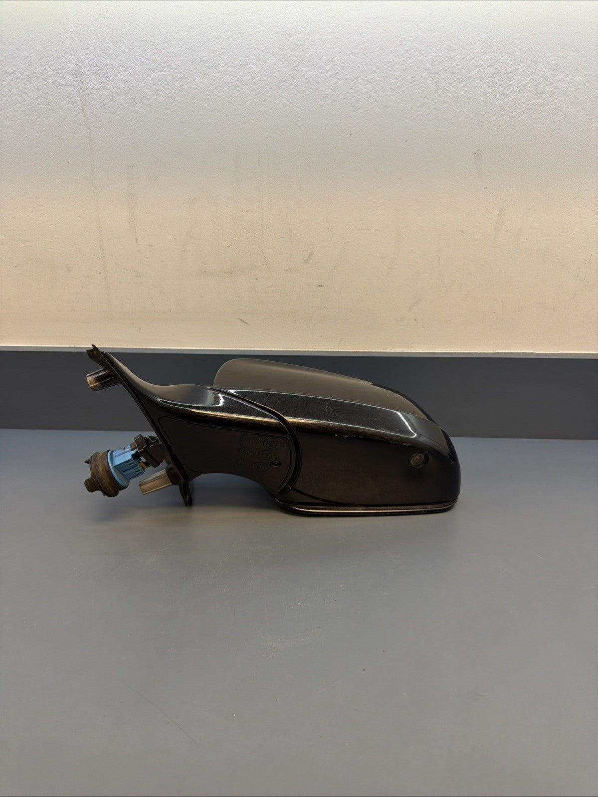 2011-2013 BMW F10 535i 528i 550i LH DRIVER SIDE VIEW MIRROR CAMERA BLACK F015340