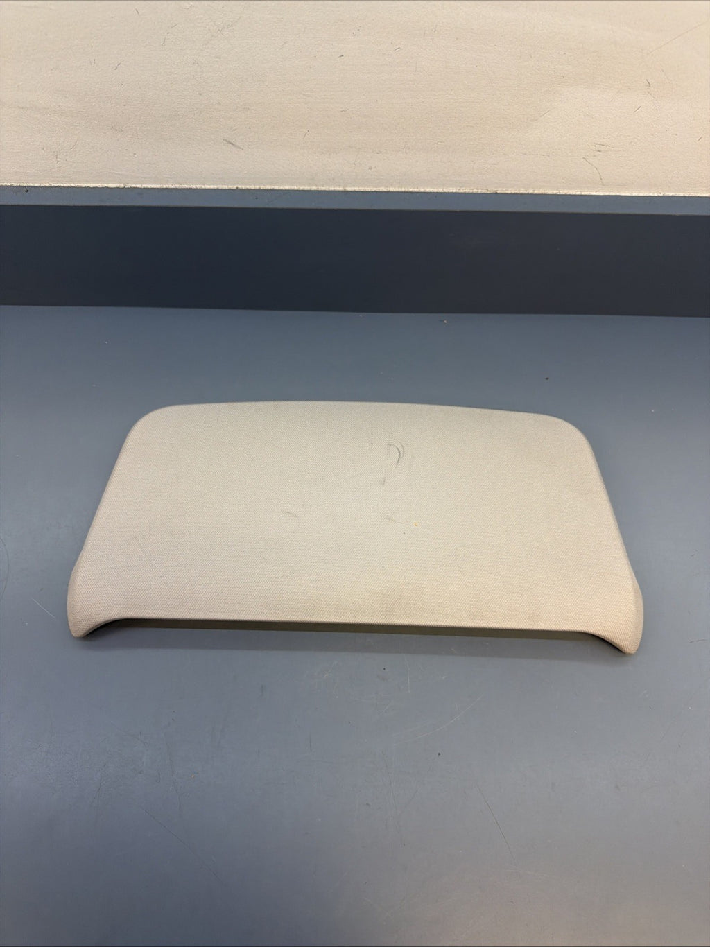 07-13 BMW 3 SERIES E92 E93 COUPE HEADLINING REAR BRAKE COVER GREY 7139298
