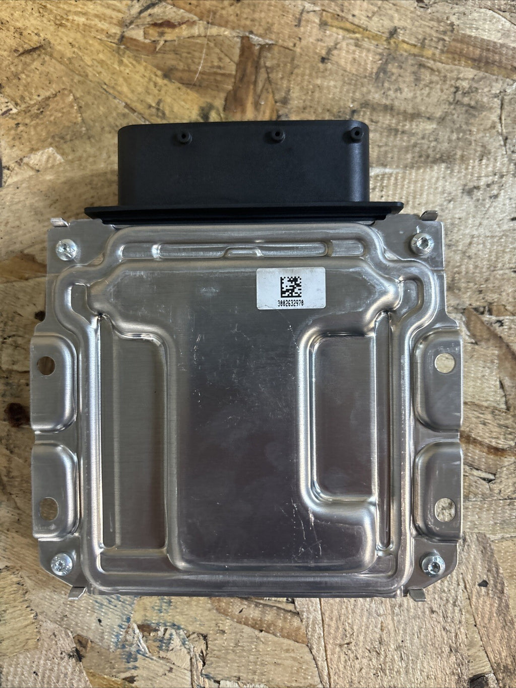 Engine Emission Def Pump Control Module 7377299-01 Fits 2014 BMW 328D OEM