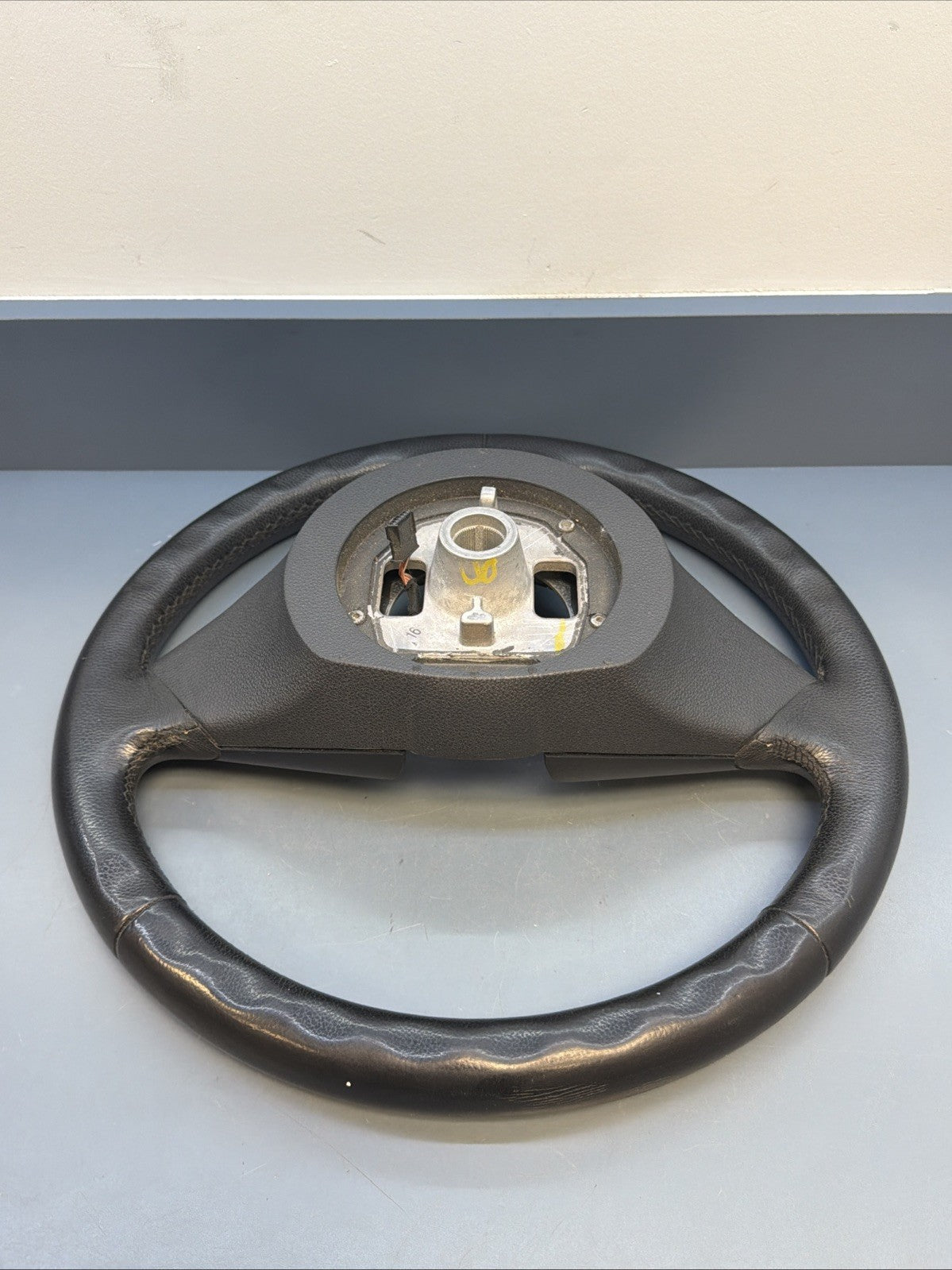 BMW 03-10 E60 5 SERIES BLACK LEATHER STEERING WHEEL W/BUTTONS OEM 11008818