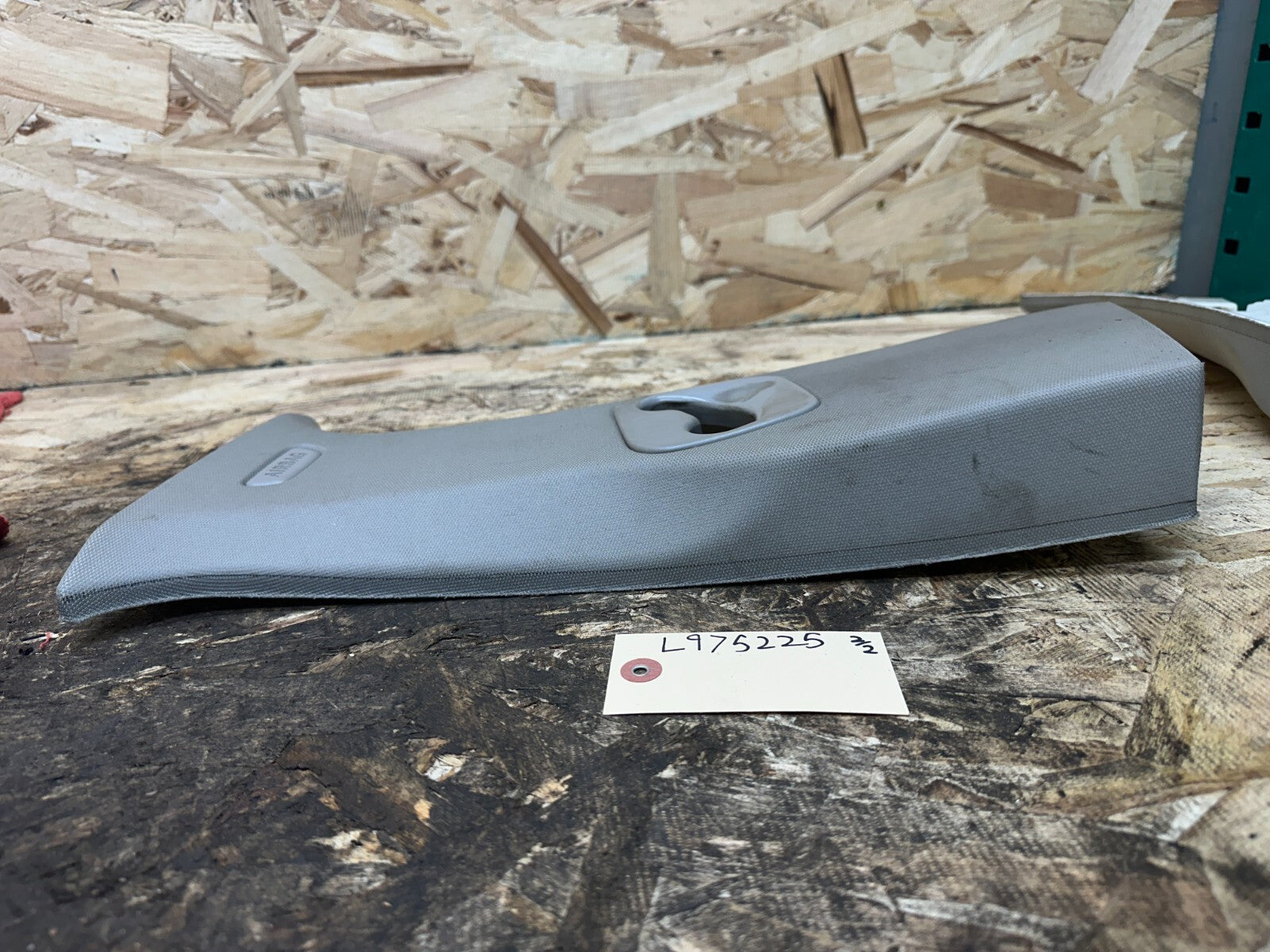 BMW 11-17 F25 X3 LEFT AND RIGHT B PILLAR GRAY TRIM PANEL SET OEM 9169305/306