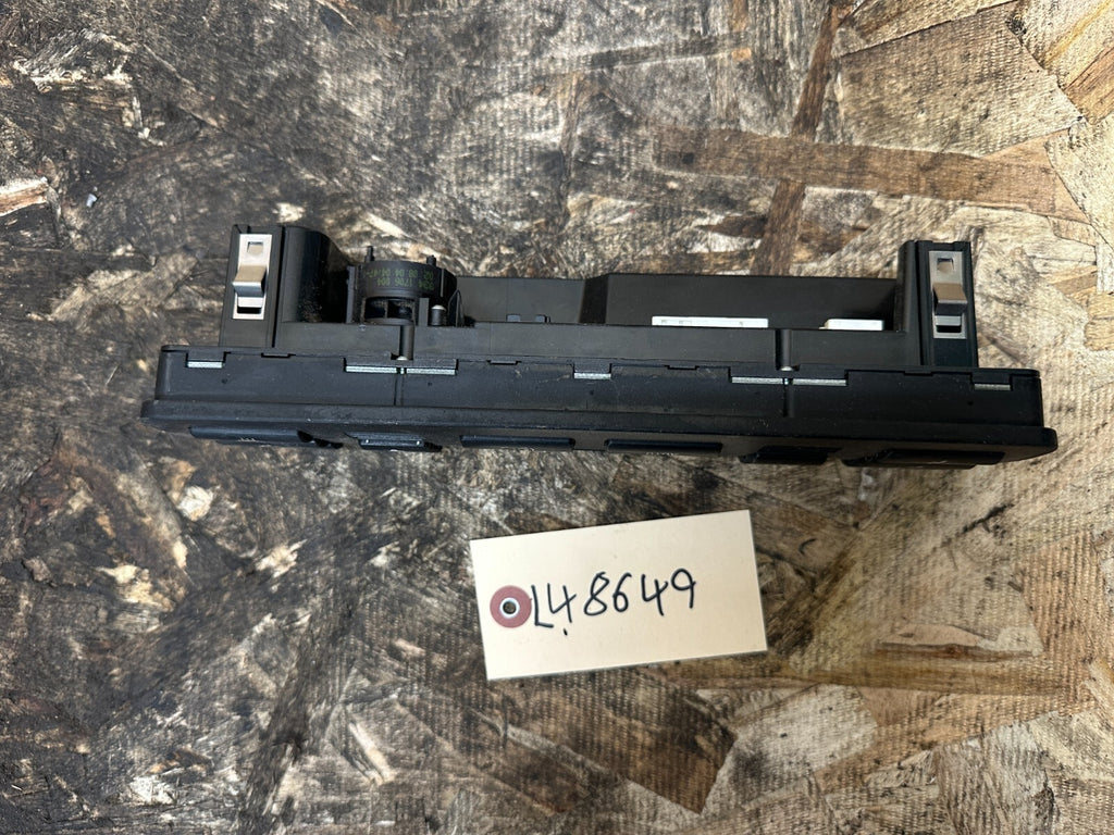 BMW 1999-2005 E46 CLIMATE CONTROL HEATER/AC PANEL AUTOMATIC OEM 6941732