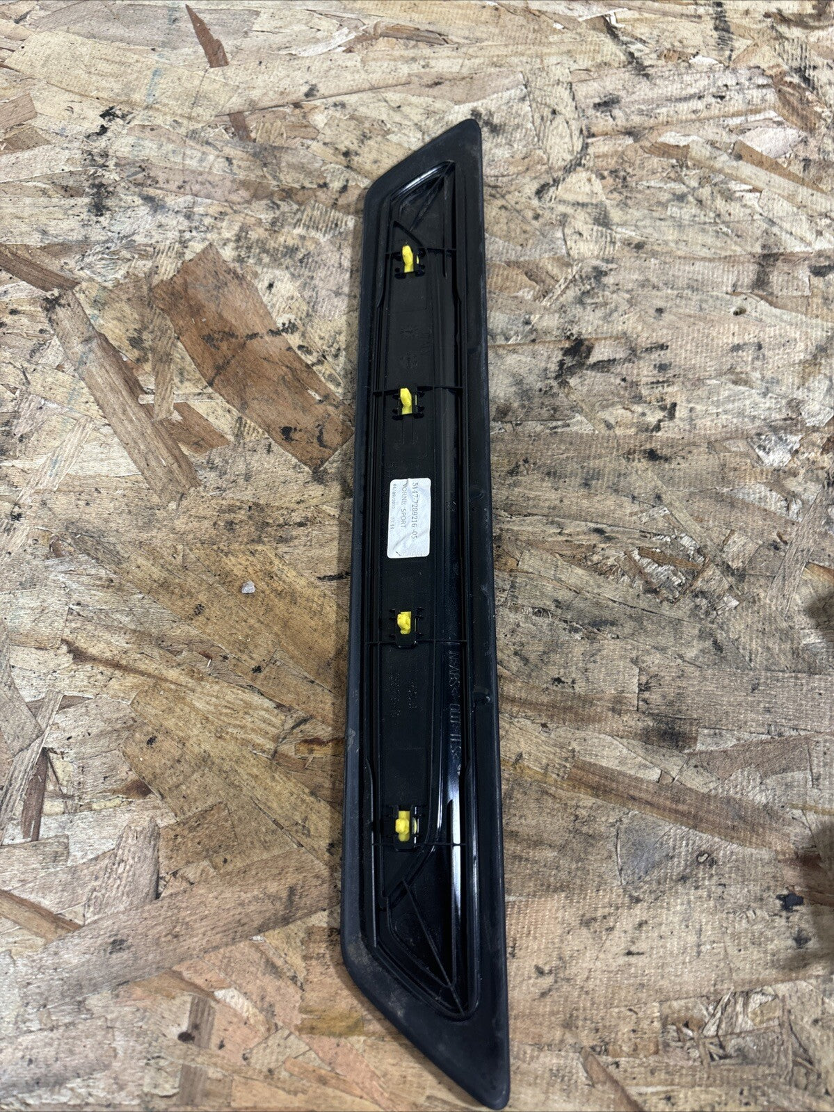 BMW GENUINE F20 F30 F31 F34 F36 FRONT SPORT DOOR ENTRY SILL STRIP 7289216
