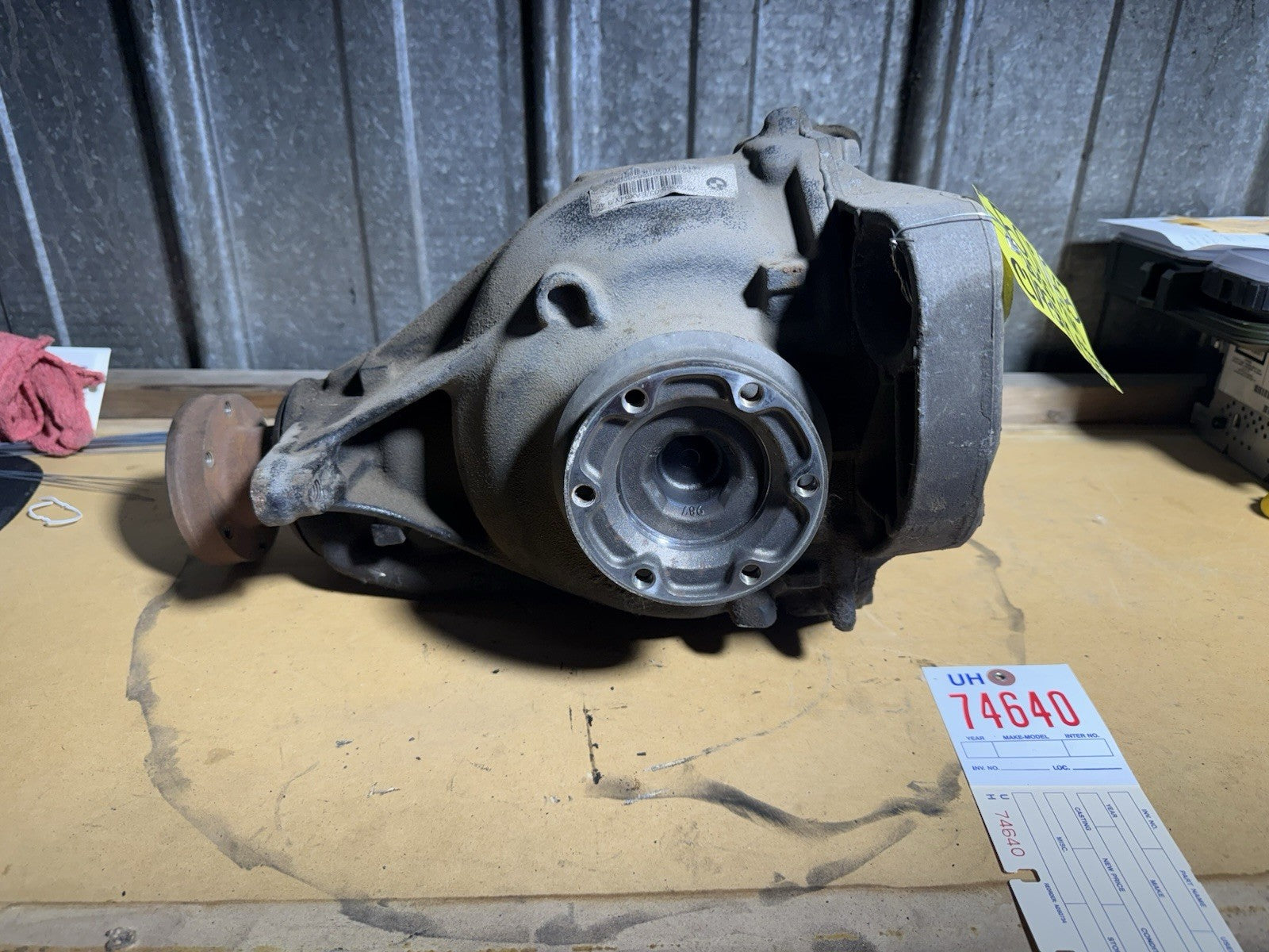 08-10 BMW E64 650i Rear Differential Diff Axle Carrier 3.46 7559365 OEM 110k
