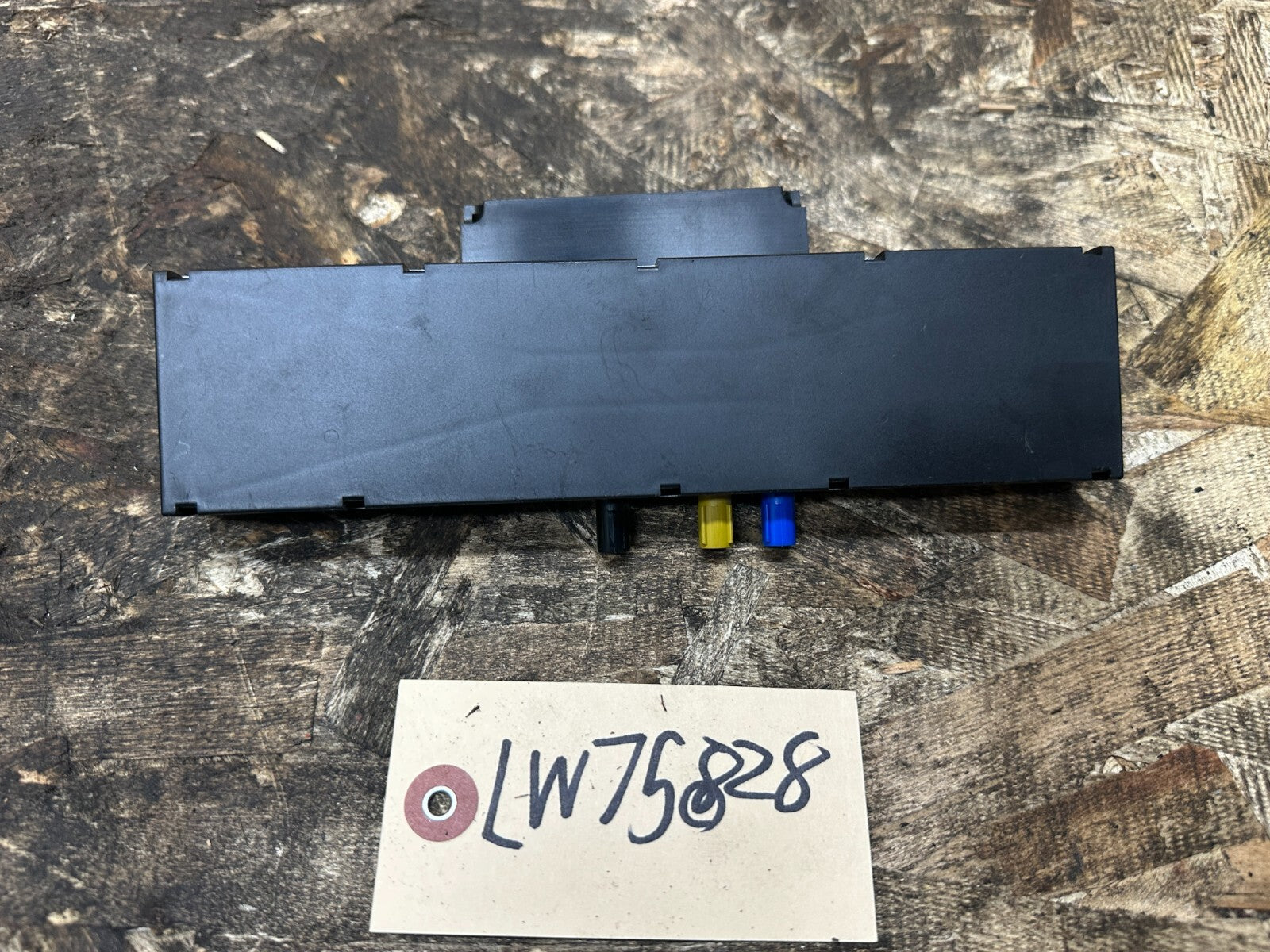 BMW 2002-2008 E85 E86 Z4 DIVERSITY ANTENNA AMPLIFIER MODULE OEM 6912817
