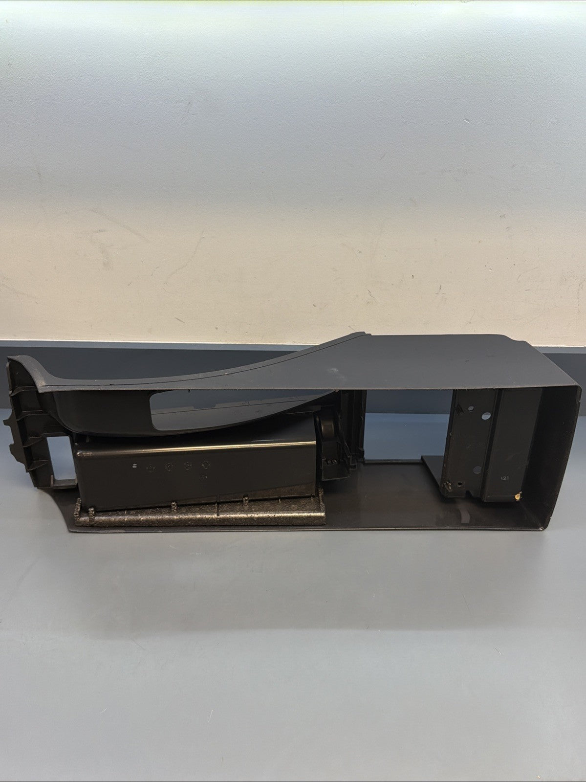 00-06 BMW E46 3-Series Center Console Cupholder Assembly BLACK OEM 8213680