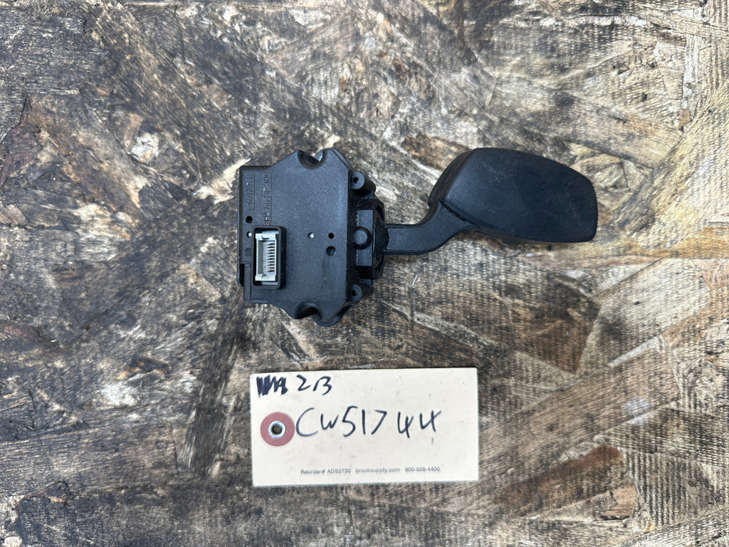 BMW 01-10 E60 E63 5/6 SERIES WHEEL COLUMN TURN SIGNAL STOCK SWITCH 6951349