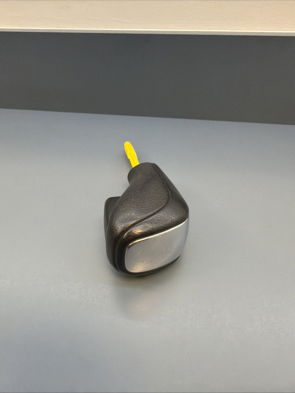 07-13 BMW E90 E92 E93 328i 335i Chrome Automatic Shift Shifter Knob